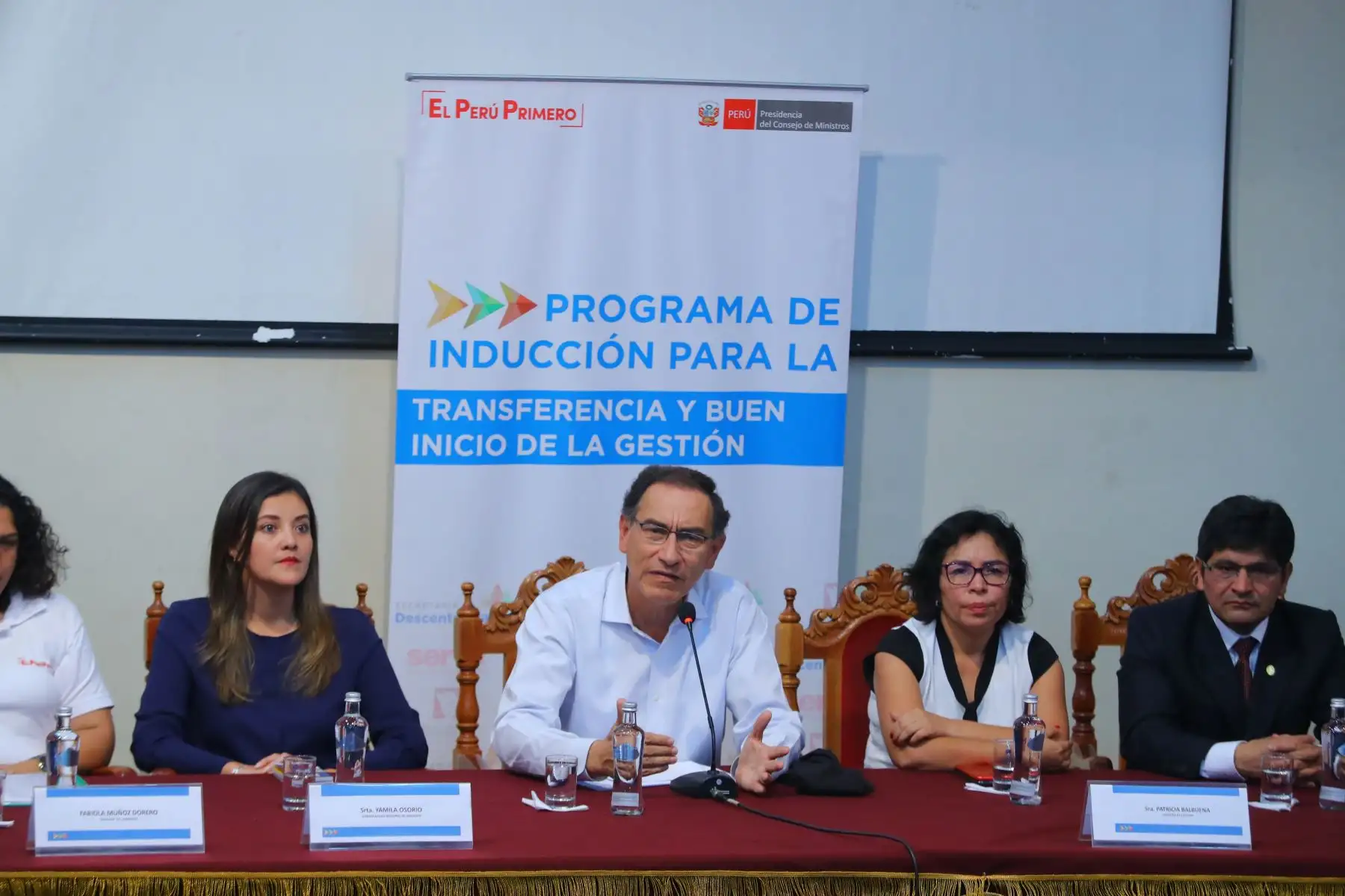 Presidente Martín Vizcarra participó en el taller de inducción para la transferencia y buen inicio de gestión dirigido a autoridades municipales, distritales y provinciales, recientemente electas en la región Arequipa.Foto: ANDINA/Prensa Presidencia