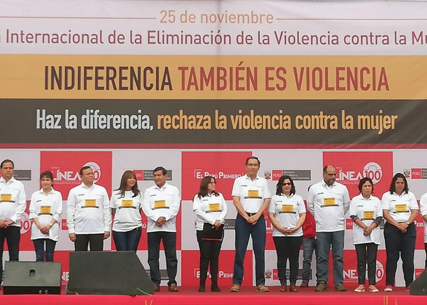 Presidente Martín Vizcarra encabeza ceremonia por el Día Internacional de Eliminación de la Violencia contra la Mujer