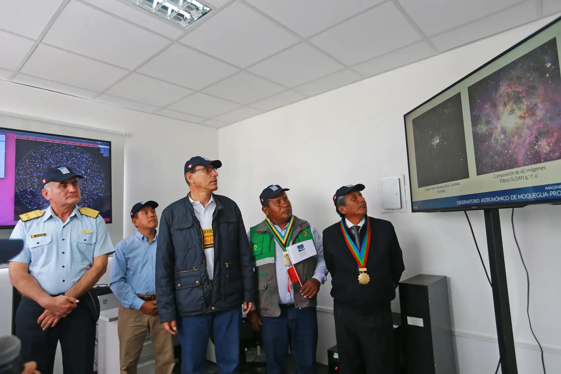 Presidente Martin Vizcarra presentó el telescopio Ritchey Chrétien – 1M, en el centro poblado de Cambrune, distrito de Carumas, (Moquegua), un lugar que cuenta con las condiciones apropiadas para la observación astronómica profesional, validada por la Agencia Espacial del Perú (Conida).Foto:ANDINA/Prensa Presidencia