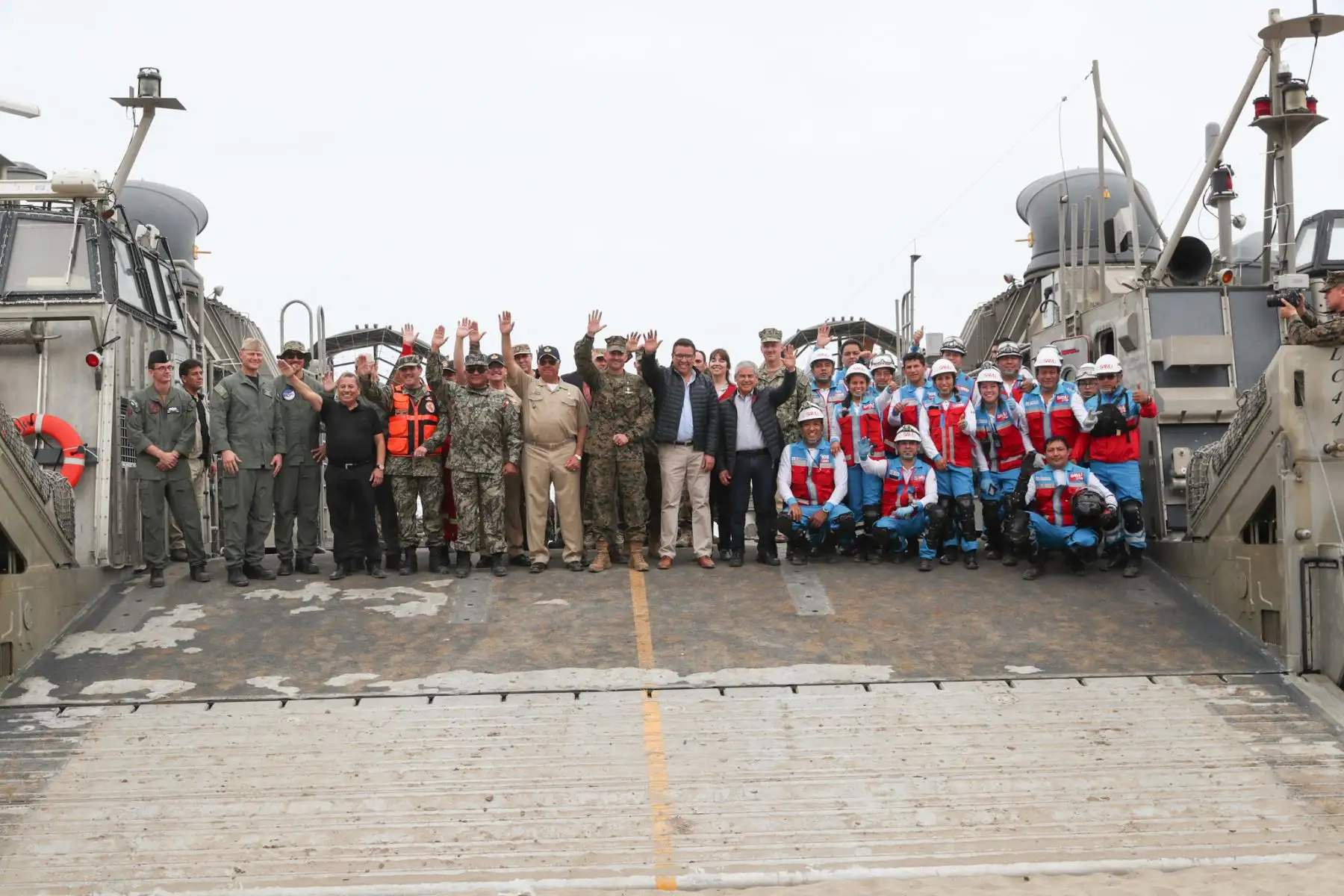 Presentación de ejercicios de respuesta  rápida ante desastres naturales  "Olas Solidarias" entre las fuerzas navales americanas y la marina de guerra del Perú  Foto: ANDINA/Mindef