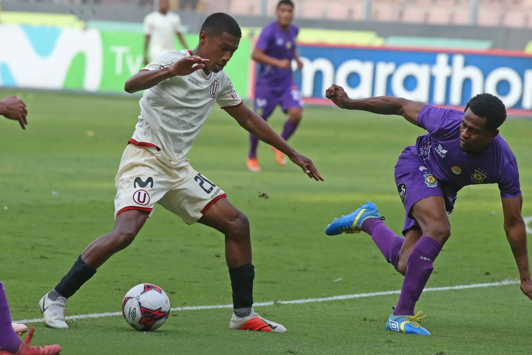 Universitario de Deportes terminó con un triunfo de 2-0 ante Comerciantes Unidos, en el Estadio Nacional. Foto: ANDINA/Vidal Tarqui