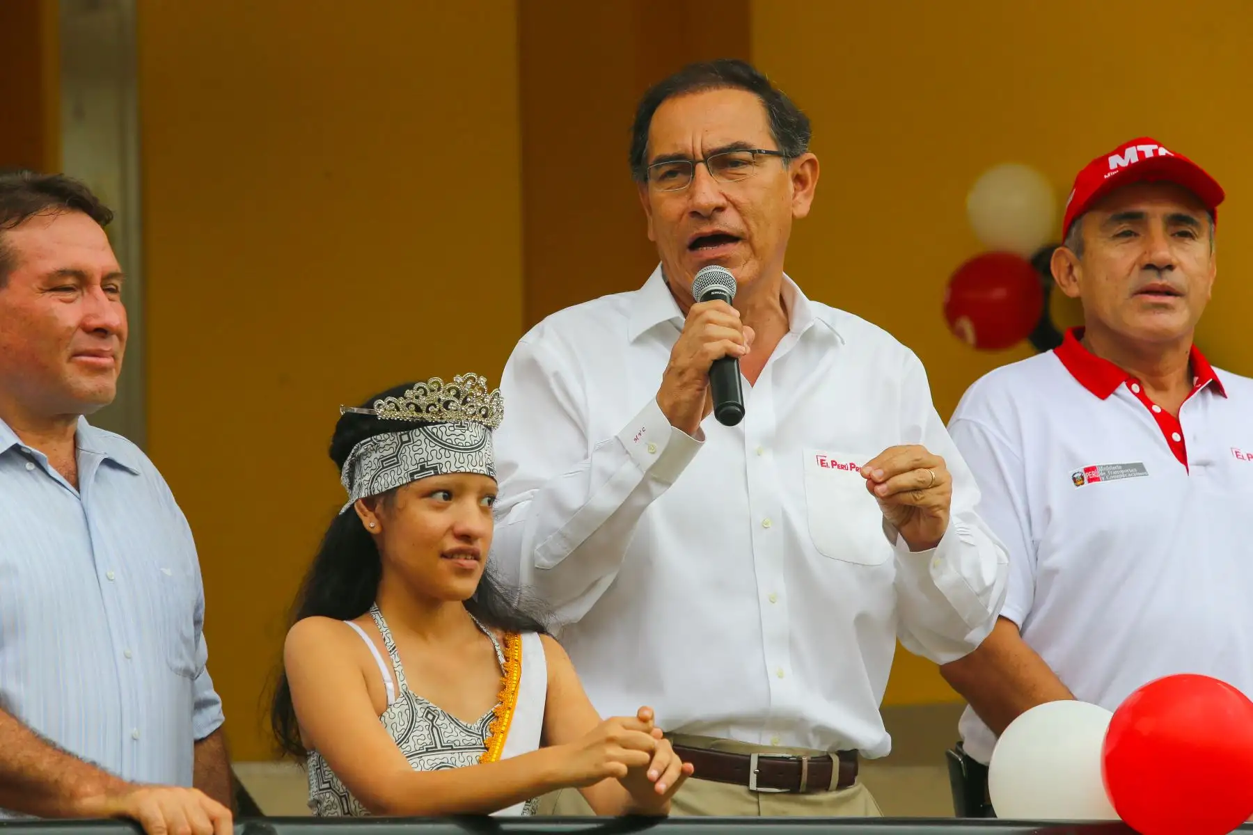 Presidente de la República,Martín Vizcarra, inaugura obras de mejoramiento de la IE – CEBE Rvdo Padre Santiago Castro Luchini, en el Asentamiento Humano 9 de octubre, en el distrito de Callería, Pucallpa.Foto: ANDINA/Juan Carlos Guzman/Prensa Presidencia