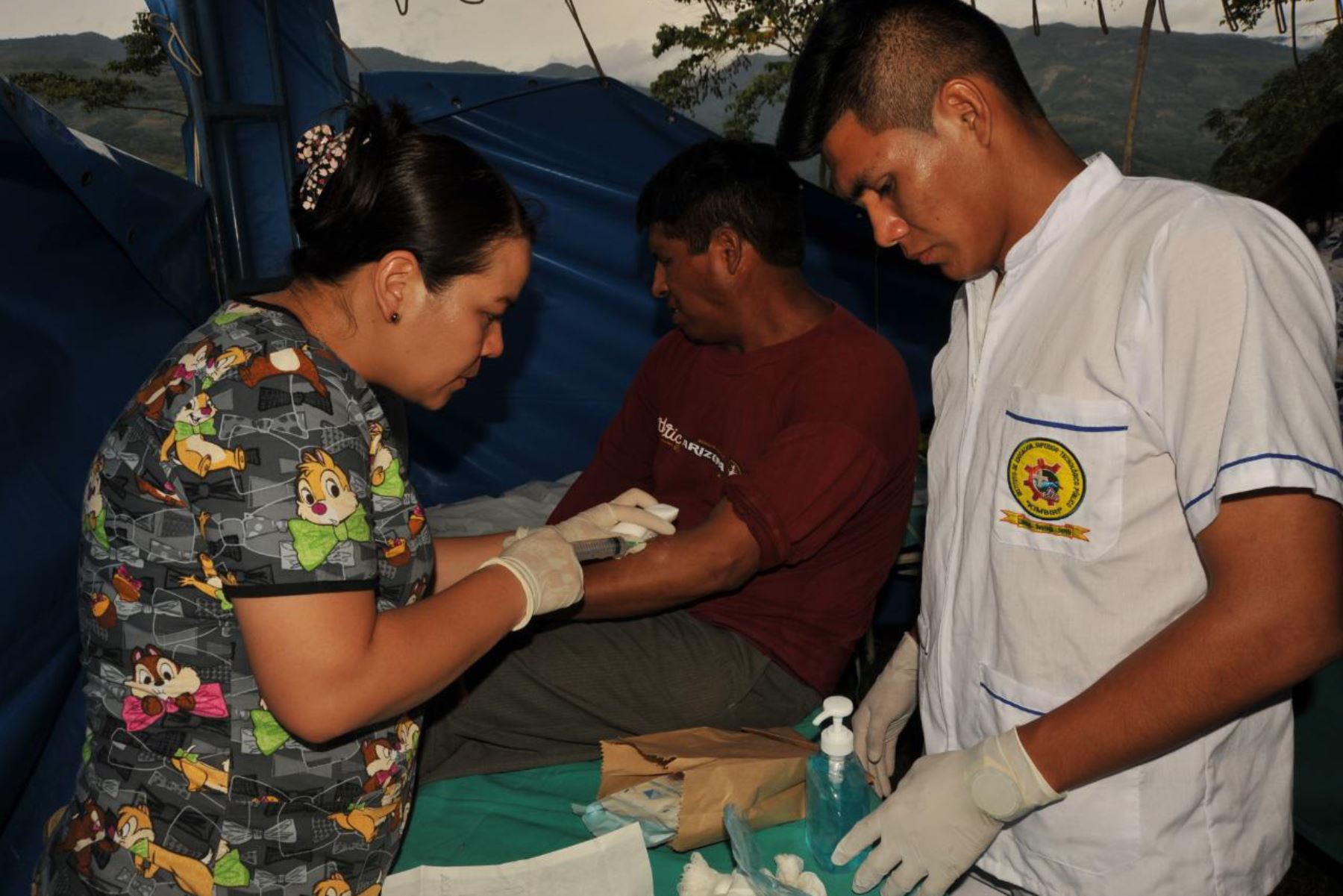 El Comando Conjunto de las Fuerzas Armadas promovió una campaña cívica multisectorial, que benefició a pobladores del distrito ayacuchano de Anchihuay, en el Vraem.