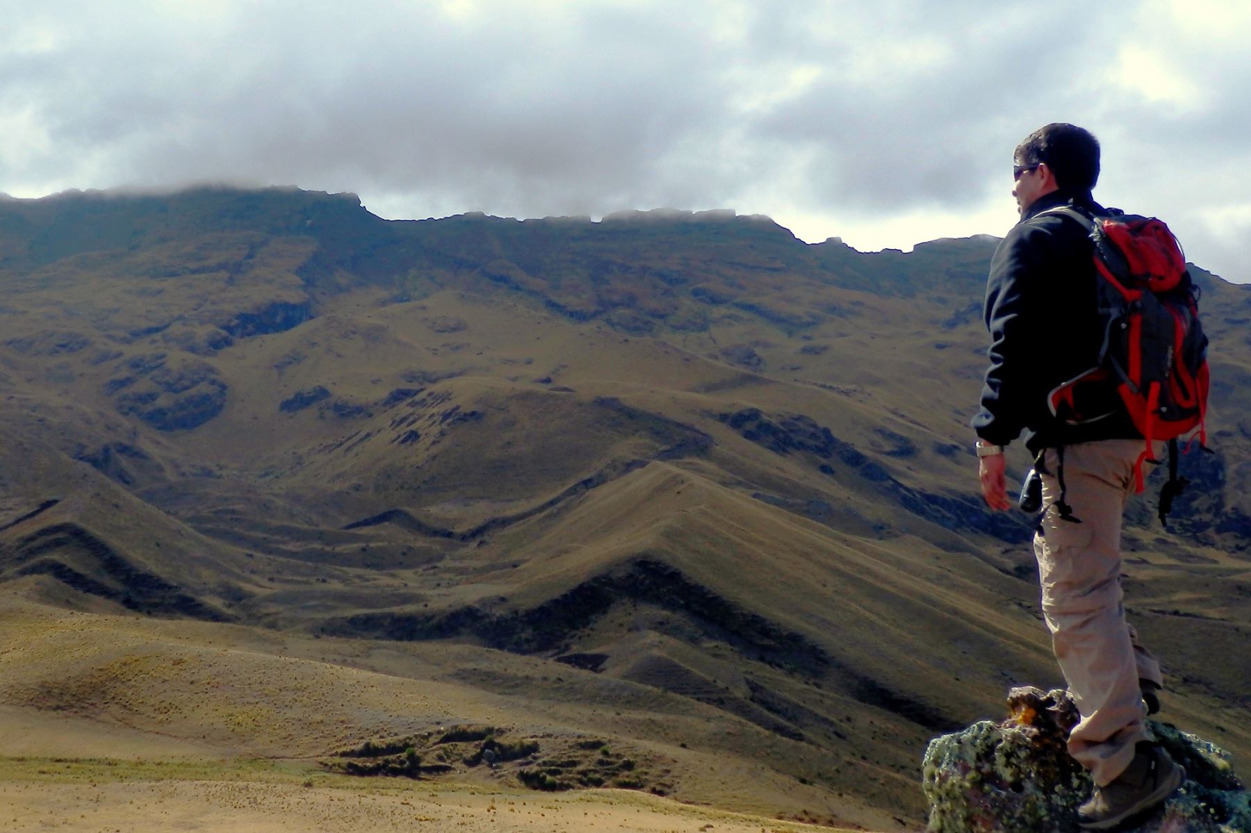 Falla geológica activa Pachatusan, estudiada por investigadores del proyecto Cusco-PATA. Foto: ANDINA/Ingemmet