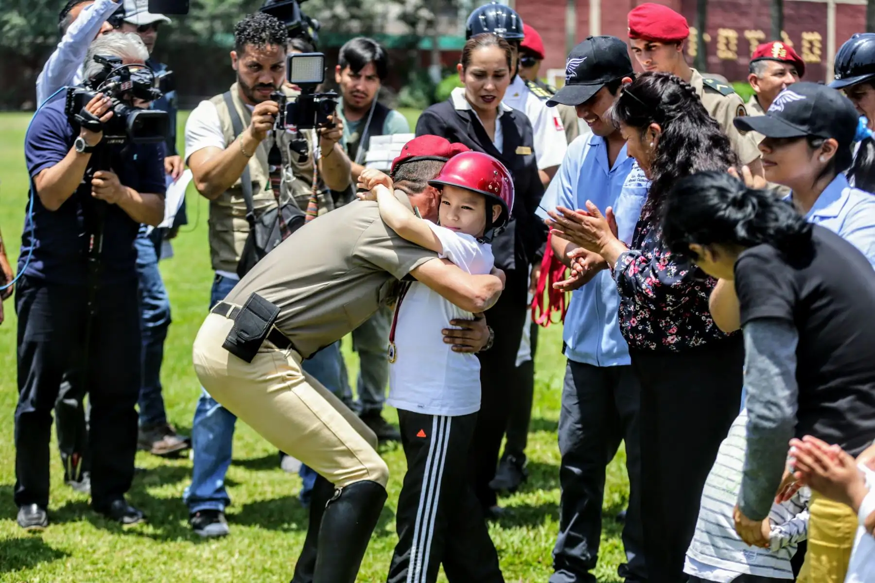 Clausura del programa de Equinoterapia para niños con discapacidad, promovido por la Policía Montada y la Teletón. Foto: ANDINA/Luis Iparraguirre