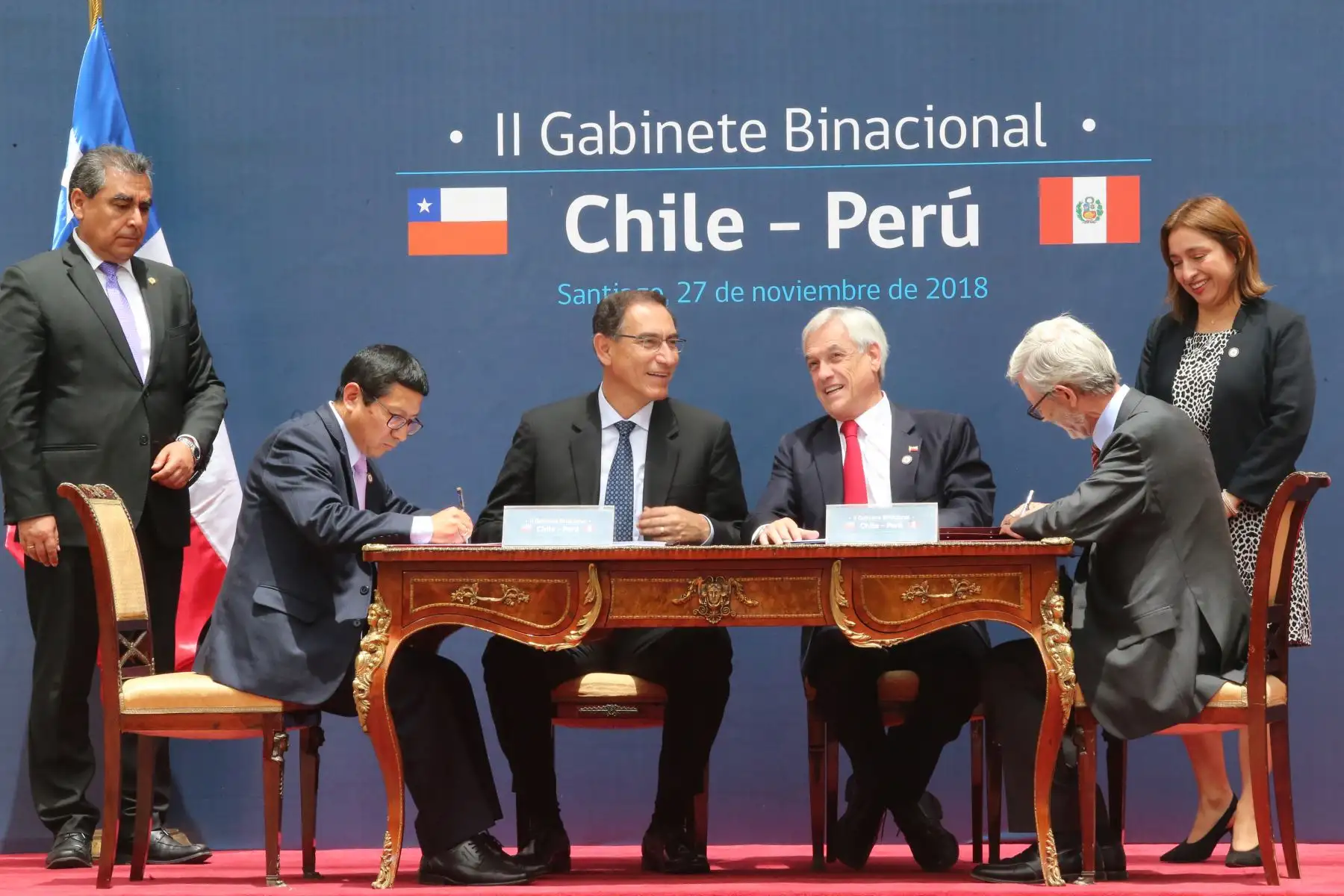 Presidente Vizcarra y su homólogo chileno, Sebastián Piñera en el II Gabinete Binacional Chile - Perú, que se realiza en Santiago de Chile.Foto: ANDINA/Prensa Presidencia