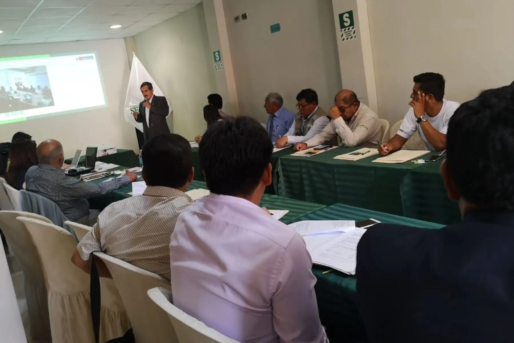 Lambayeque se convirtió en el primer departamento costero en instalar la Mesa Regional de Control y Vigilancia Forestal y de Fauna Silvestre, que coordinará el trabajo para enfrentar las amenazas de los bosques secos y su biodiversidad.