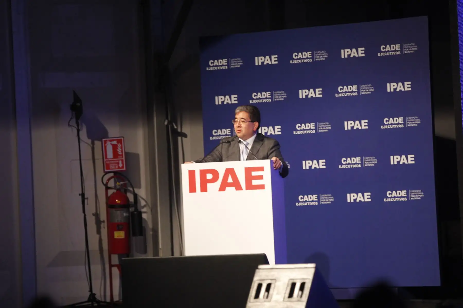 Contralor de la Repùblica Nelson Shack en la  56ª edición del CADE Ejecutivo 2018 “Liderazgo empresarial por un Perú moderno”. Foto:ANDINA/ Jhony Laurente