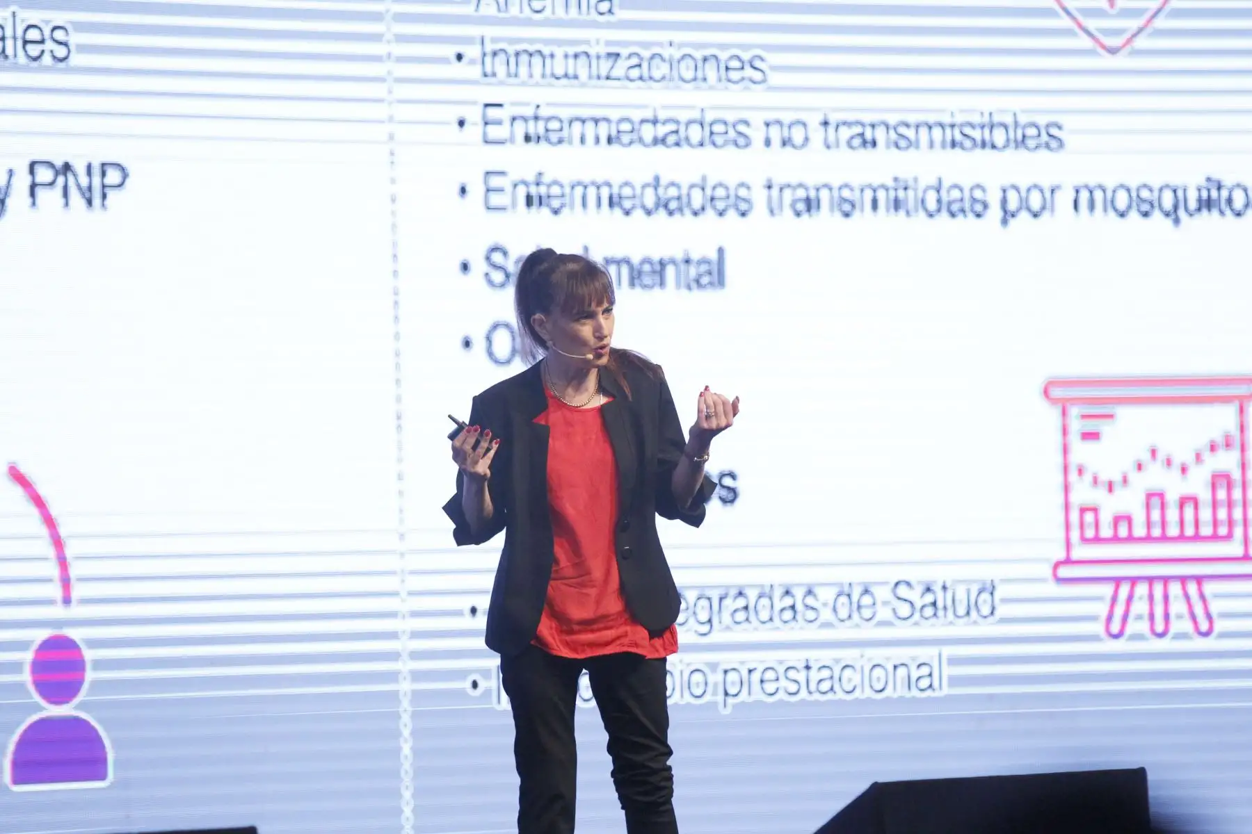 Ministra de Salud, Silvia Pessah en CADE 2018. Foto: ANDINA/Jhony Laurente