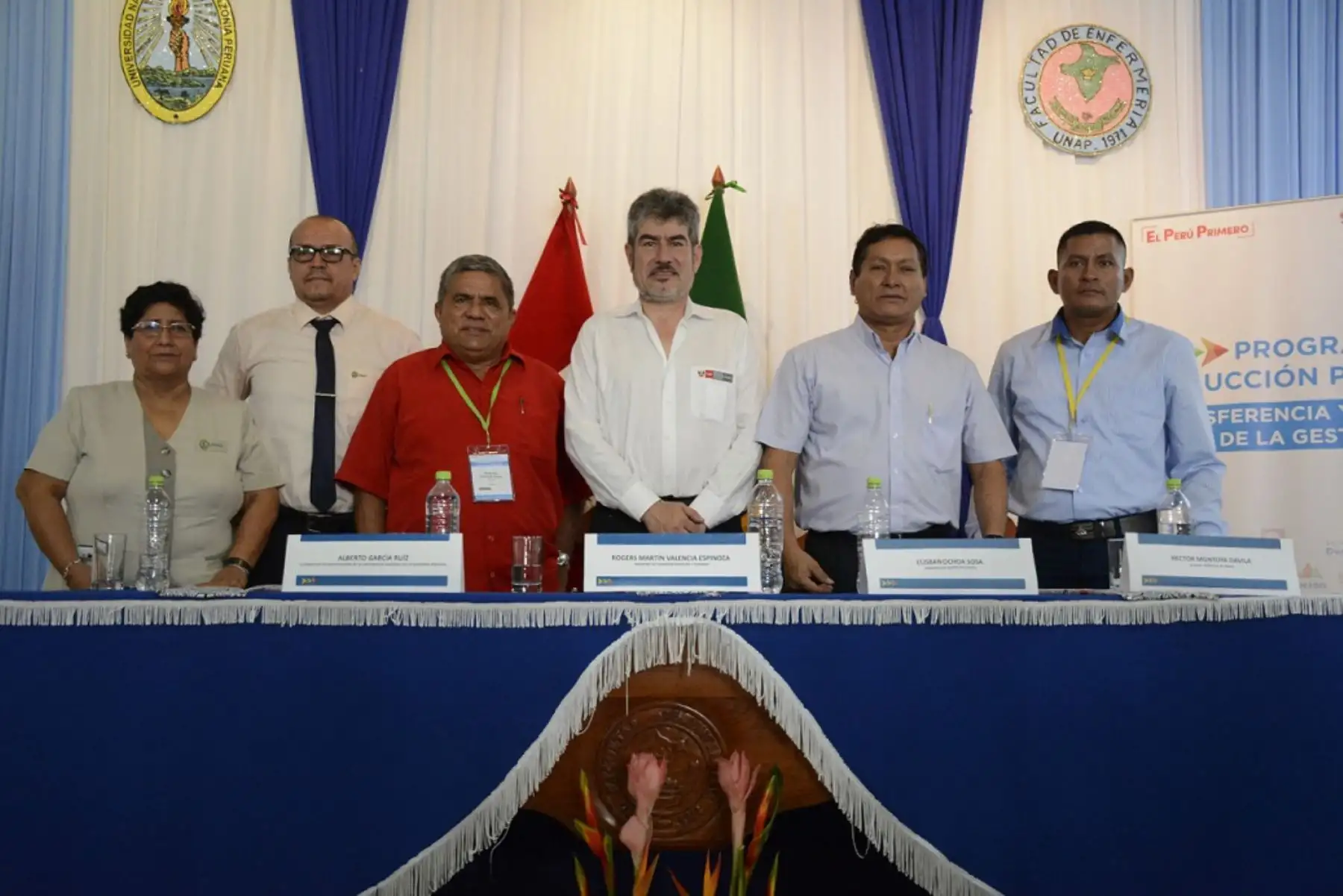 El ministro de Comercio Exterior y Turismo, Rogers Valencia, inauguró hoy el taller de inducción dirigido a las autoridades municipales electas de la región Loreto.