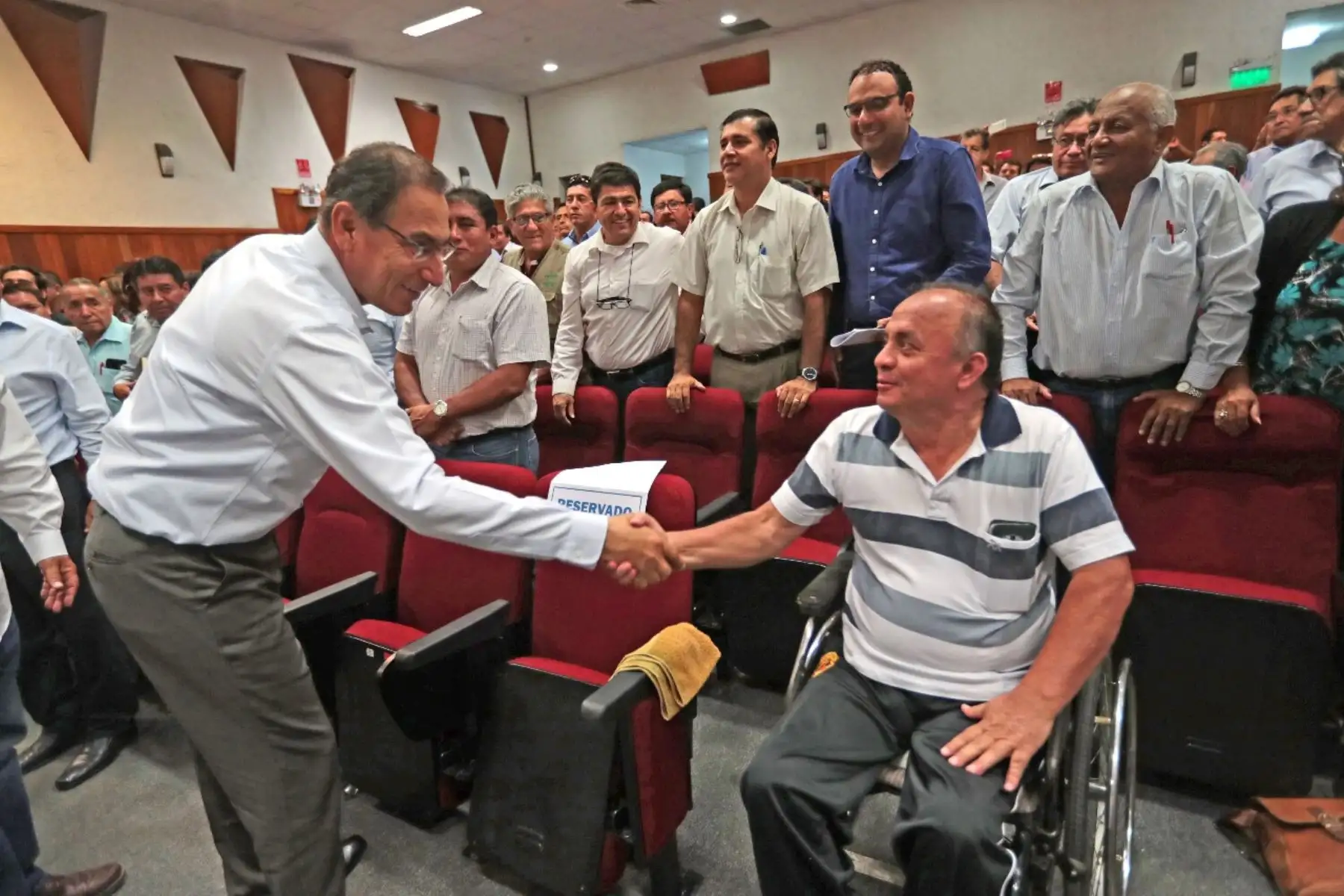 Presidente Vizcarra entrega recursos al Gobierno Regional de Piura para el mejoramiento de los servicios de salud de los hospitales de Huancabamba, Ayabaca y Huarmaca. Foto: ANDINA/Prensa Presidencia