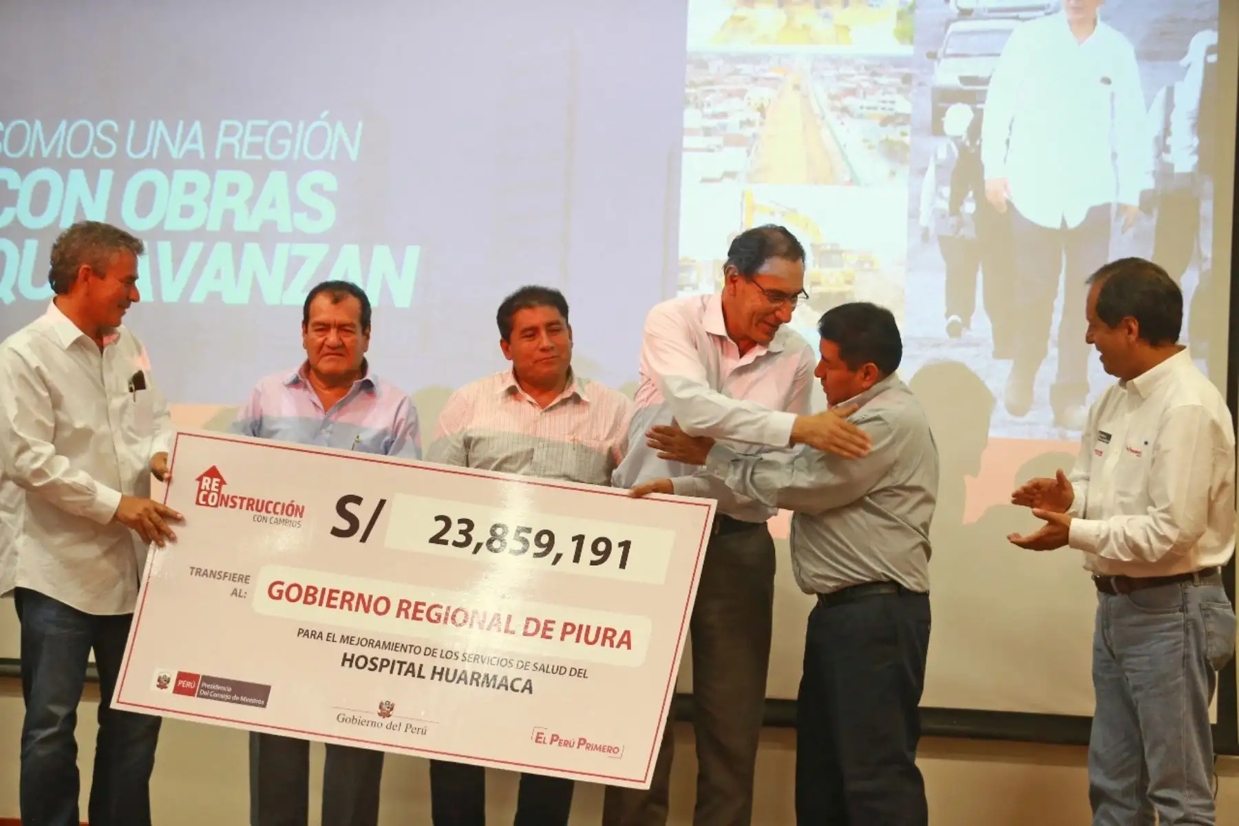 Presidente Vizcarra entrega recursos al Gobierno Regional de Piura para el mejoramiento de los servicios de salud de los hospitales de Huancabamba, Ayabaca y Huarmaca. Foto: ANDINA/Prensa Presidencia