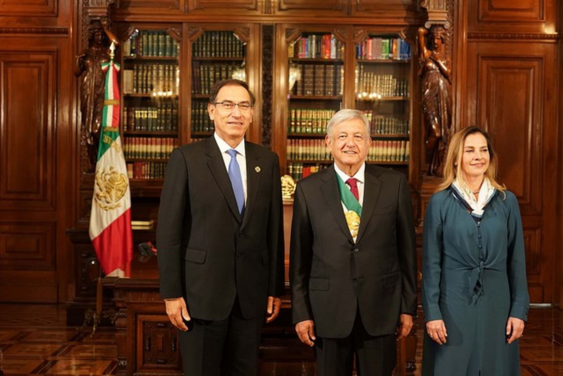 Peru President attends Mexican presidential inauguration | News ...