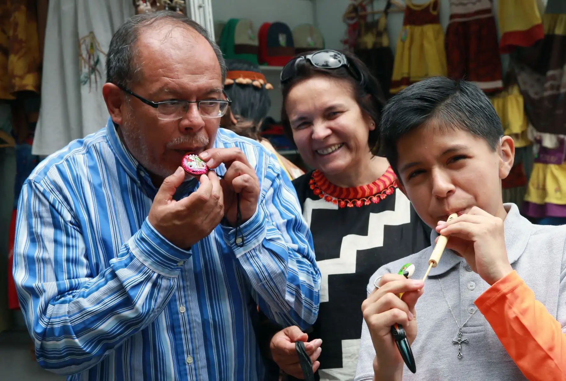 Feria Arte Nativa 2018 muestra variada oferta artesanal de productos que incluyen piezas de cerámica, textil, bisutería, trabajos en madera, fibra vegetal y pintura. Foto: ANDINA/Norman Córdova