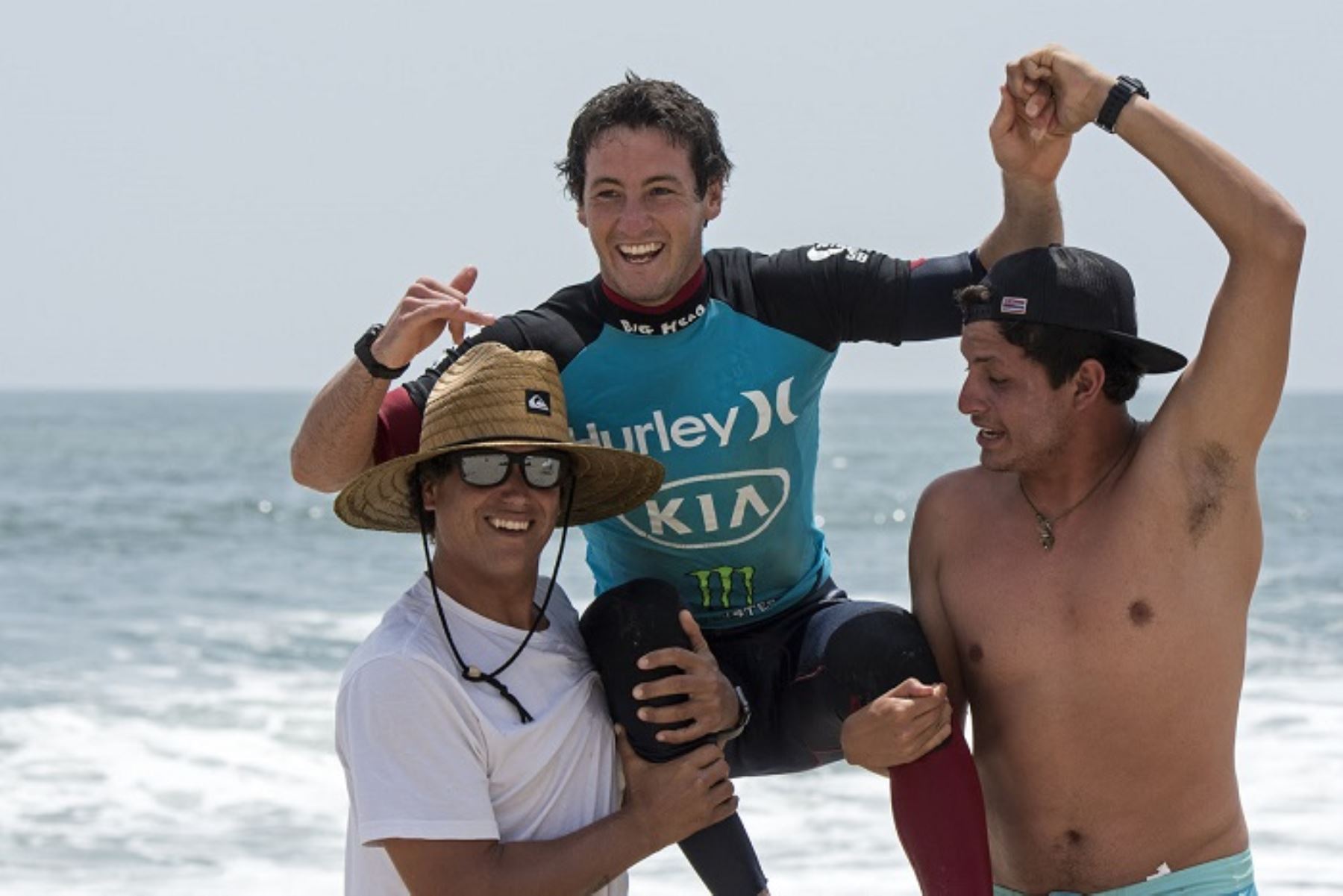 Adrián García se proclamó campeón nacional de surf en Punta Rocas