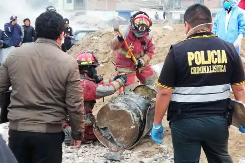 Hallan cadáver dentro de cilindro que iba a ser enterrado en Villa El Salvador. Foto: @washington12589
