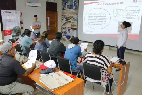 Comunidades indígenas de Loreto se capacitan para prevenir contaminación de alimentos. ANDINA/Difusión