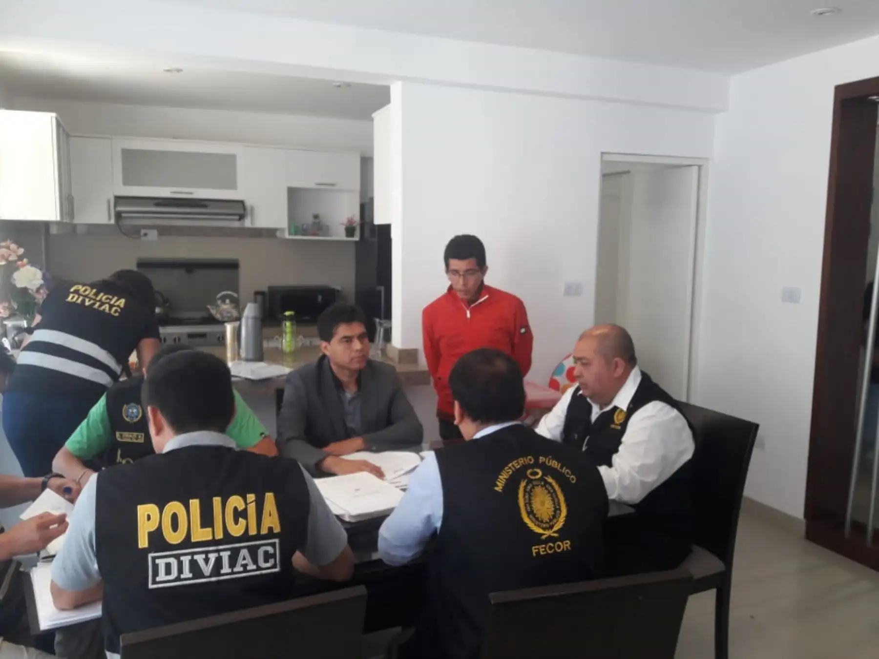 Detienen en Chiclayo a José Isla Montaño, abogado de Edwin Oviedo. Foto: ANDINA/@monvalpa