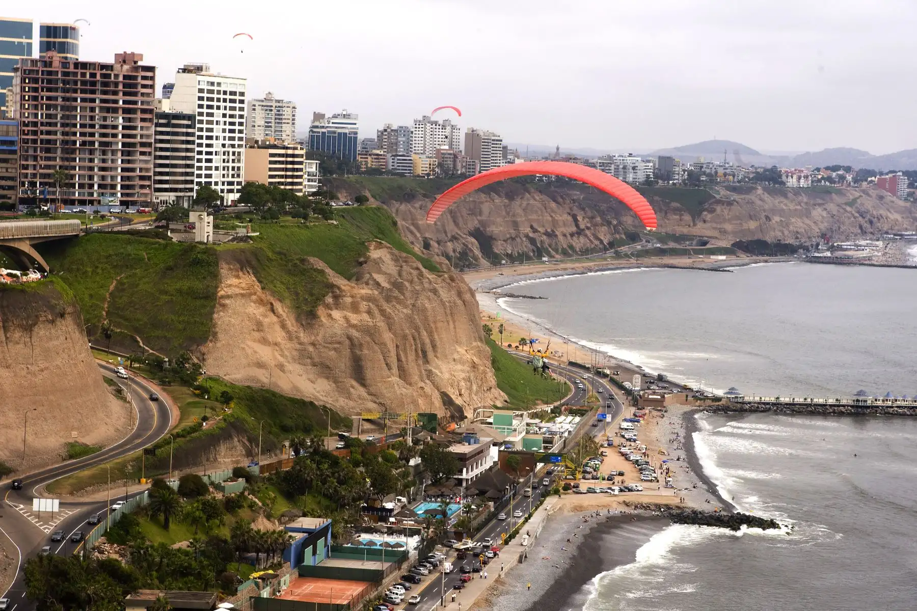 Nuestra capital se encuentra en el puesto 91 del global y quinto del ranking regional con un estimado de 2 millones 583 mil 700 turistas. Foto: ANDINA/Carlos Lezama