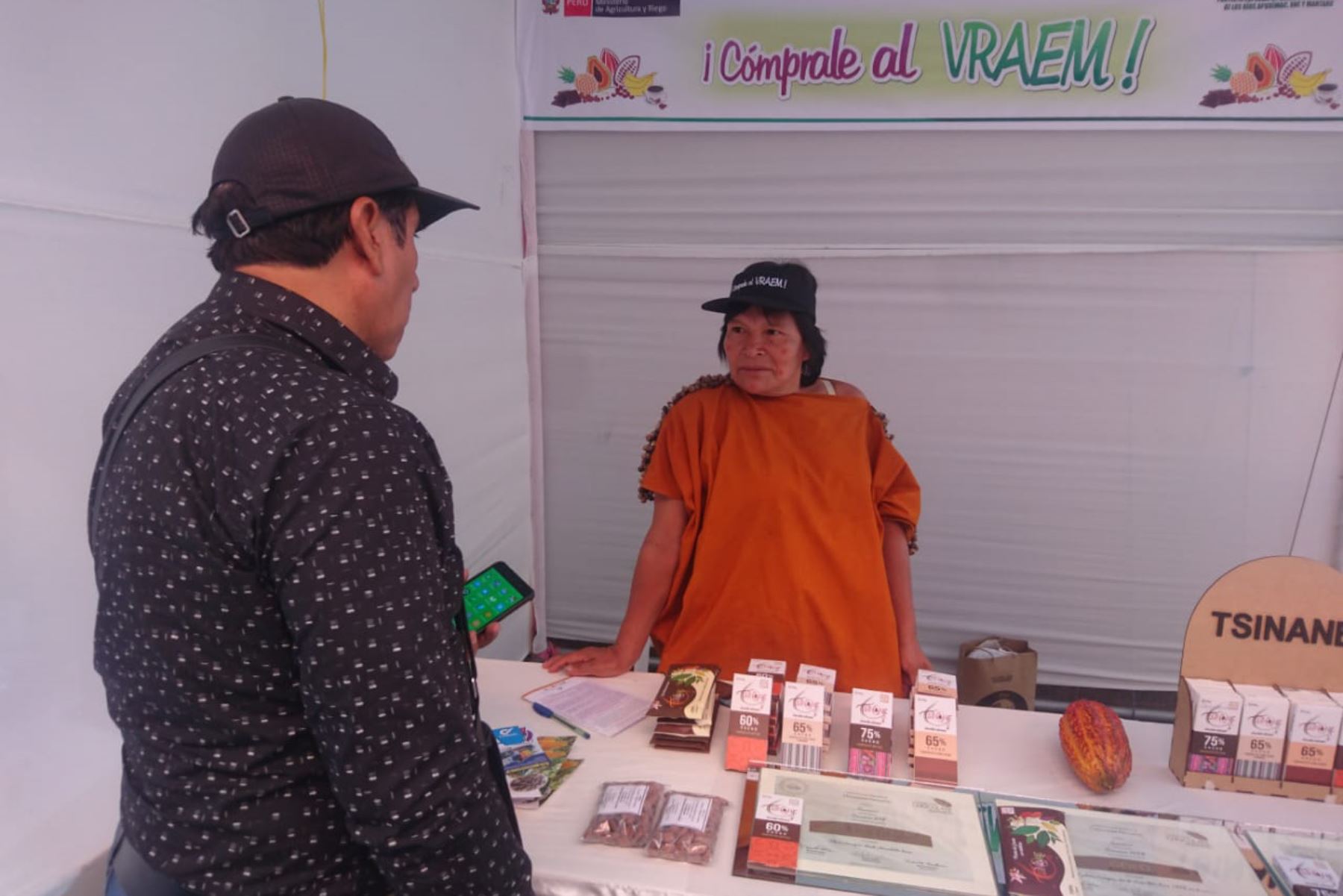 Feria “Cómprale al Vraem” promueve productos en Ayacucho. ANDINA