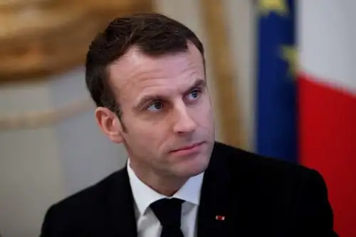 En Francia han muerto hasta hoy 14.967 personas por covid-19, lo que significa 574 más de los que se tenían contabilizados la víspera. Foto: EFE