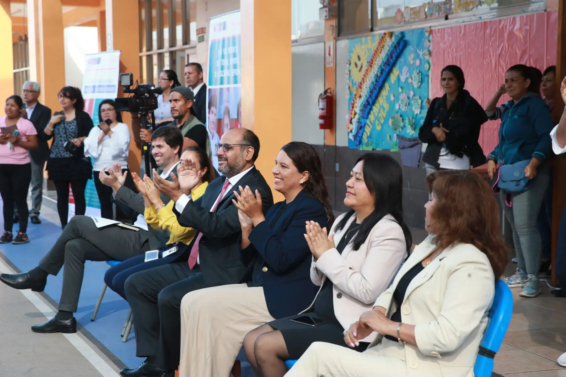 El ministro de Educación, Daniel Alfaro, resalta la importancia de promover una convivencia escolar positiva basada en el buen trato, así como el desarrollo de una educación sexual integral para que los estudiantes sepan actuar en caso de violencia sexual. Foto: ANDINA/Norman Córdova