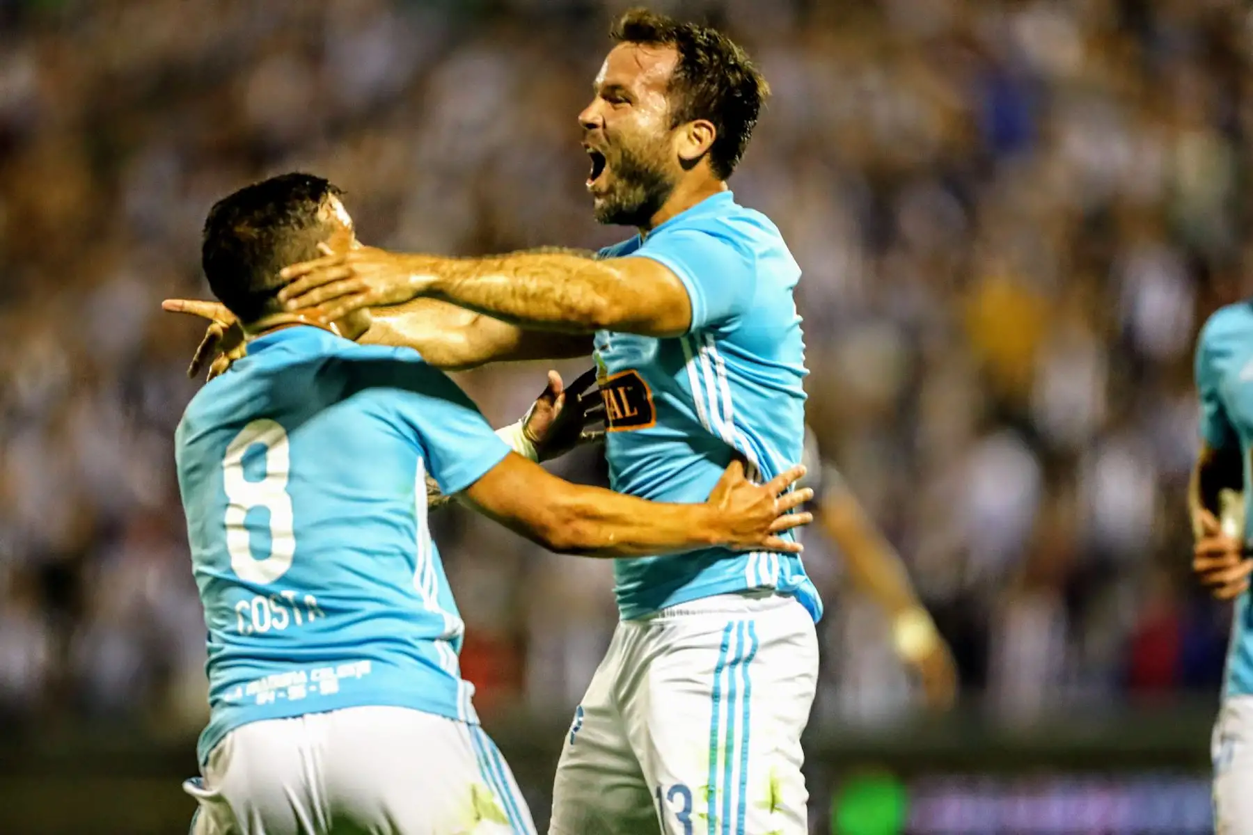 Alianza Lima y Sporting Cristal protagonizan la primera final del campeonanto nacional. Foto: ANDINA/Luis Iparraguirre