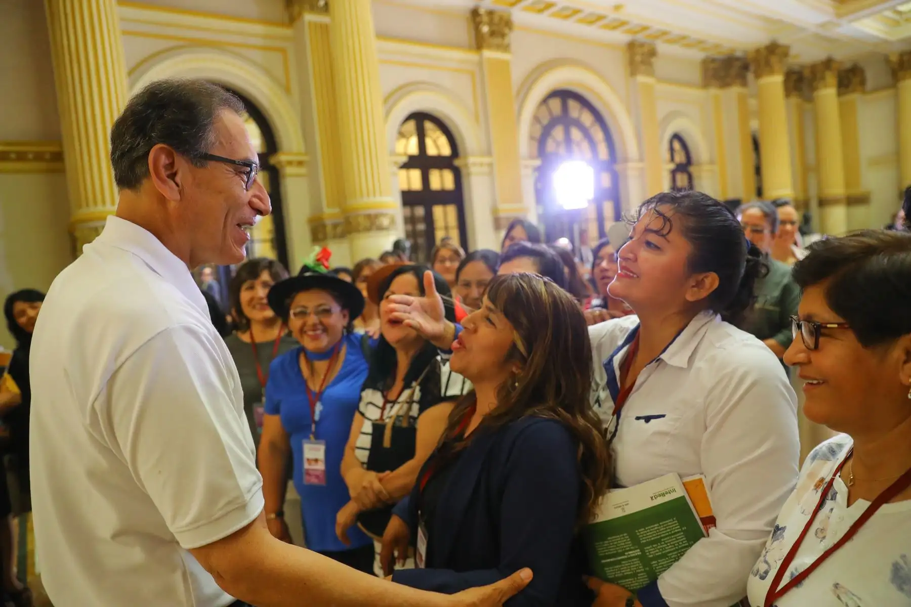 Jefe de Estado Martín Vizcarra se reuniò con 55 alcaldesas distritales y provinciales electas, en Palacio de Gobierno.Foto: ANDINA/Prensa Presidencia