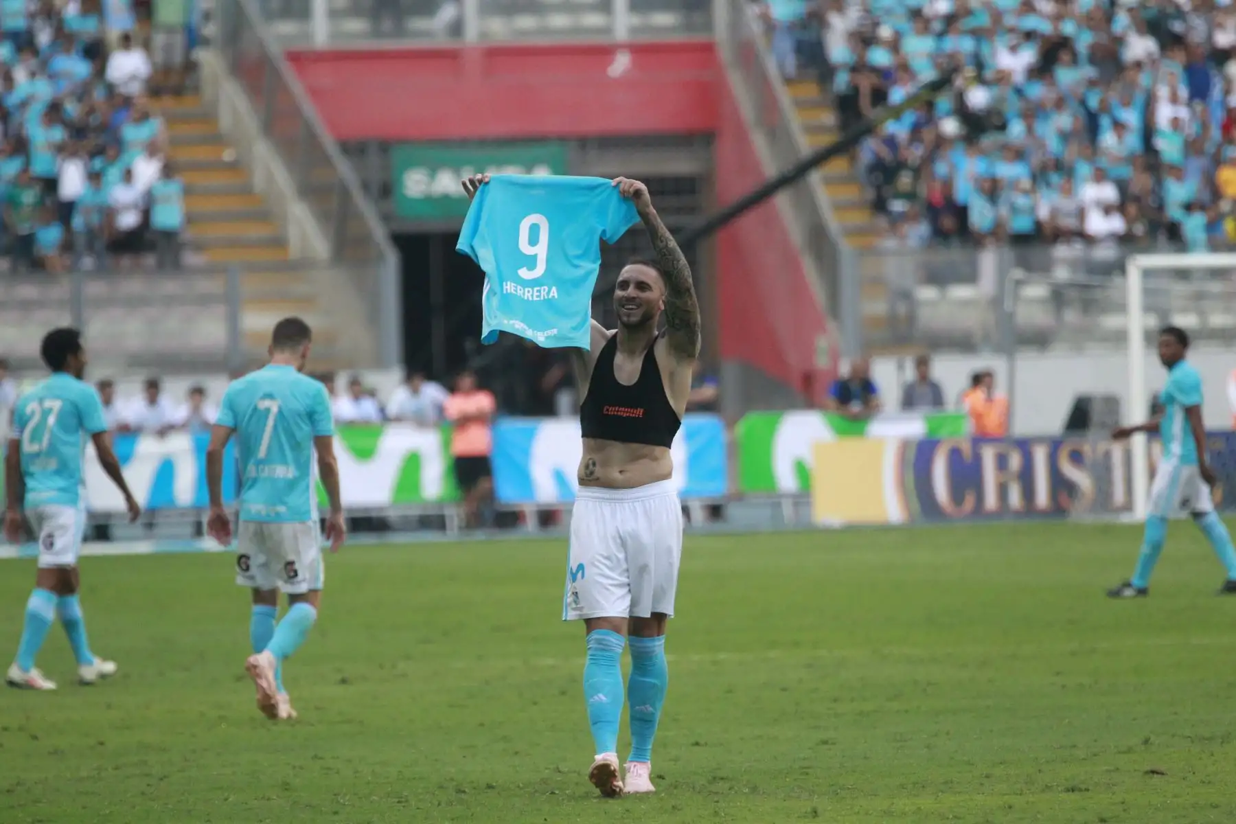 Sporting Cristal Campeon del descentralizado 2018, tras ganar 3-0 al Alianza Lima, en el estadio nacional.Foto:ANDINA/ Jhony Laurente
