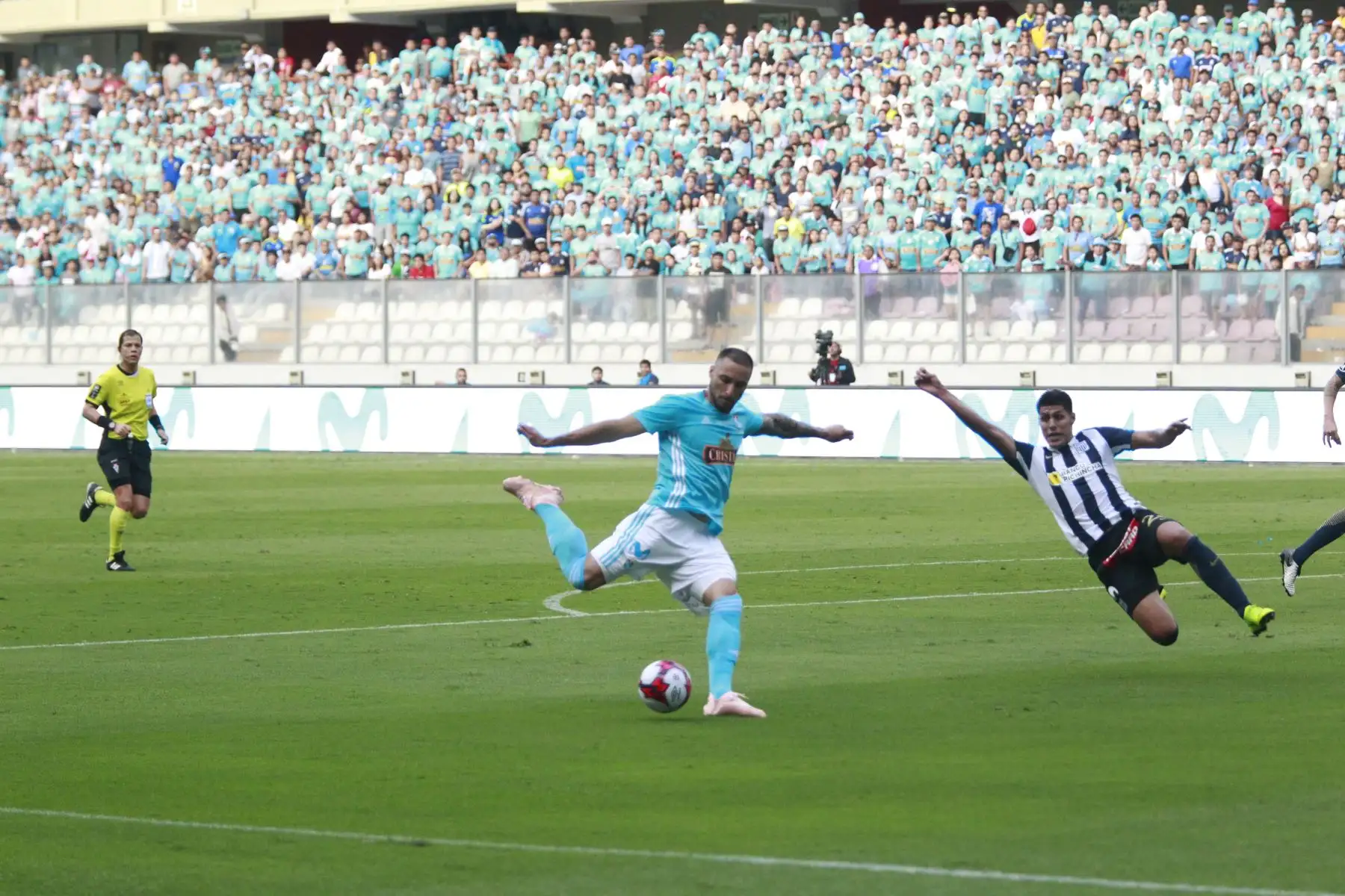 Sporting Cristal Campeon del descentralizado 2018, tras ganar 3-0 al Alianza Lima, en el estadio nacional.Foto:ANDINA/ Jhony Laurente