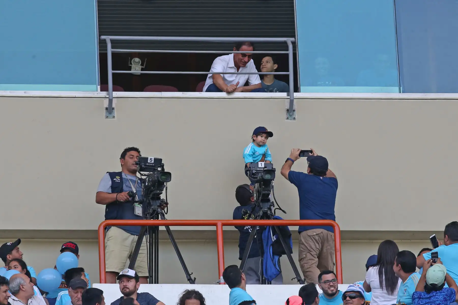 Cristal golea 3-0 a Alianza Lima y se proclama campeón nacional, en el estadio nacional. Foto: ANDINA/Vidal Tarqui