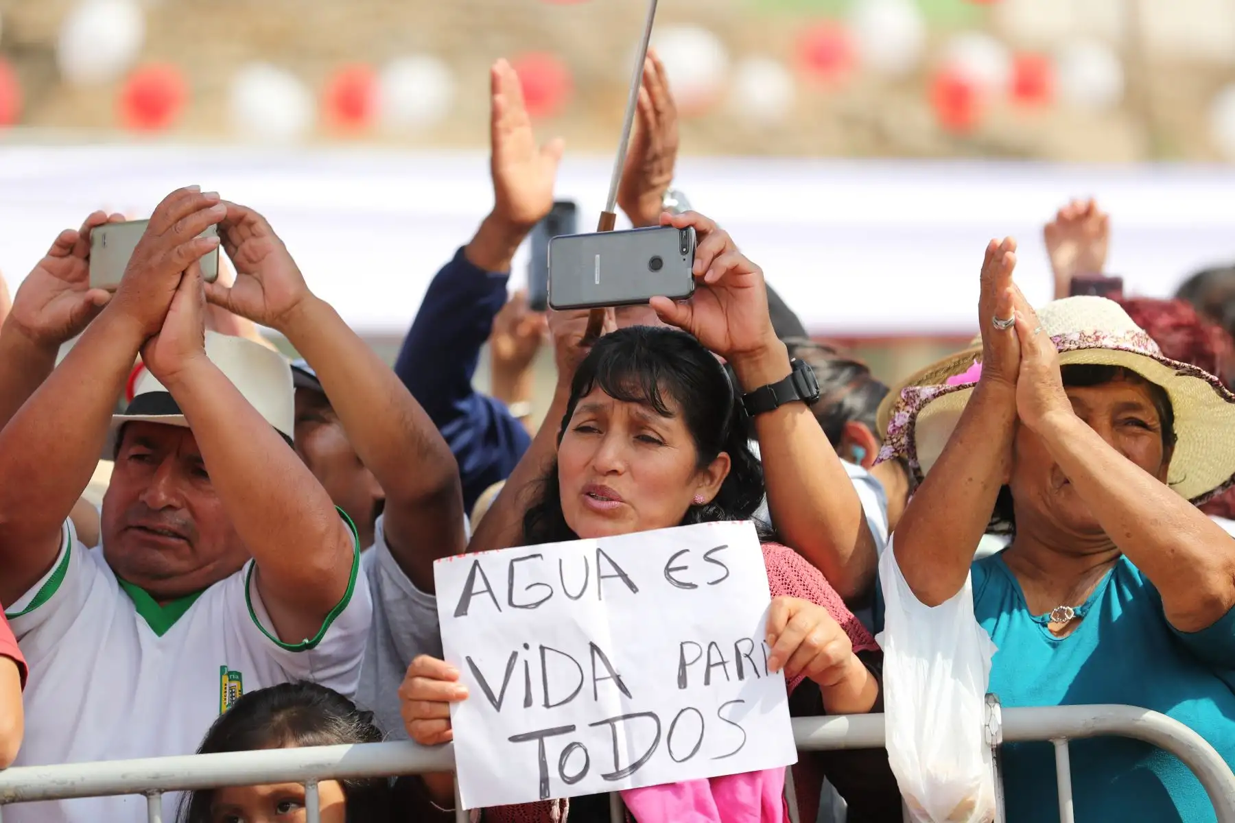 Presidente Vizcarra dio inicio al proyecto de "Sectorización del Sistema de agua potable y alcantarillado de la parte alta de Chorrillos". Foto:ANDINA/Prensa Presidencia
