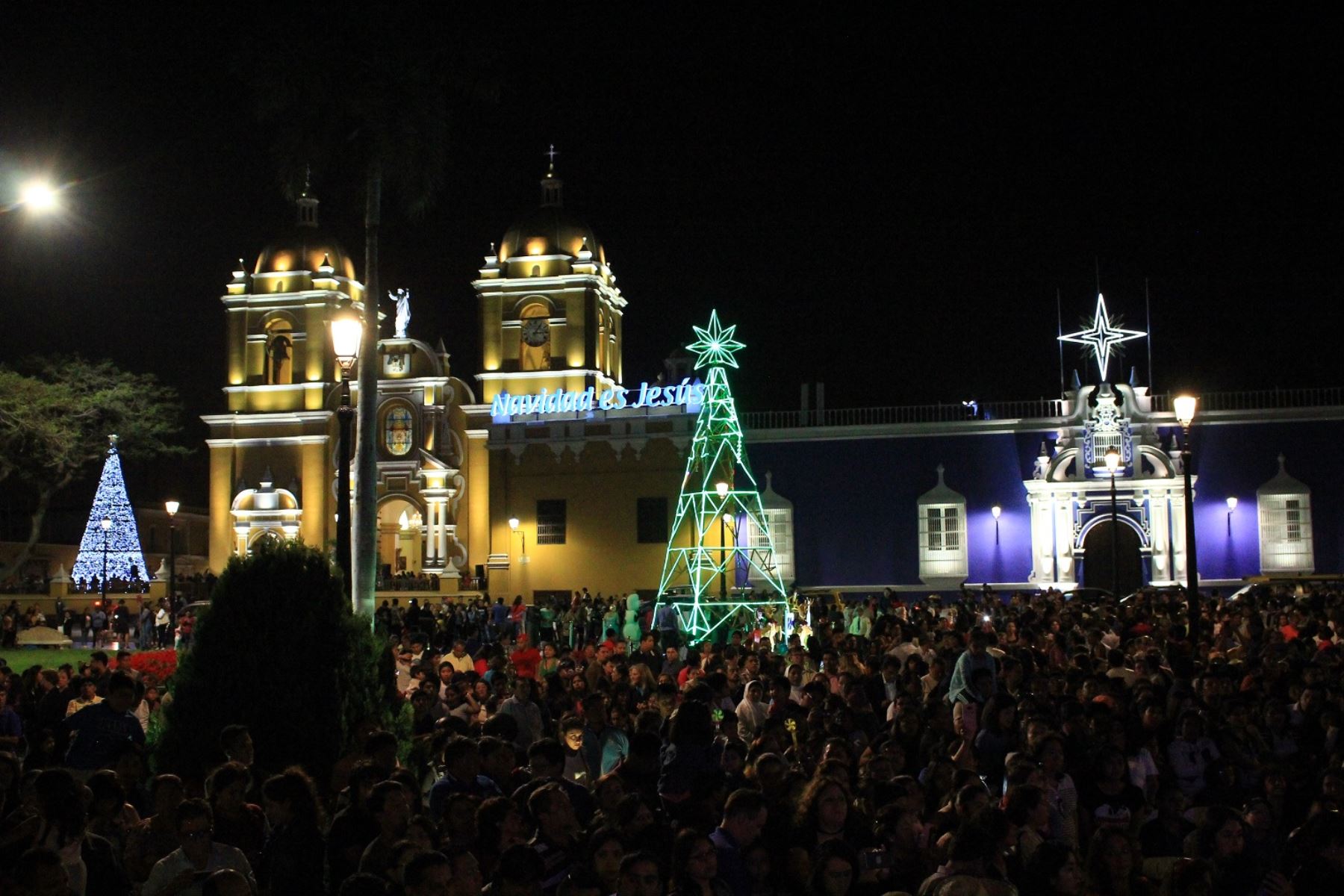 Trujillo celebra la edición 21 del Festival de Luces y Colores. ANDINA/Luis Puell