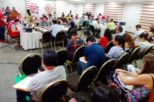 Qali Warma transmite en vivo proceso de compras de alimentos 2019.