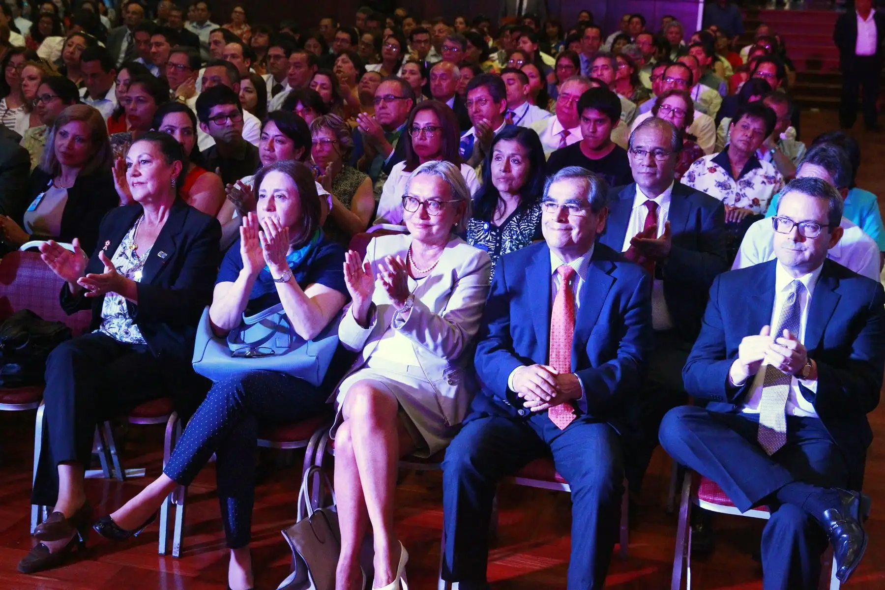Jurado que evaluará los proyectos presentados en el Premio Buenas Prácticas Renueva Essalud.Foto: ANDINA/Eddy Ramos