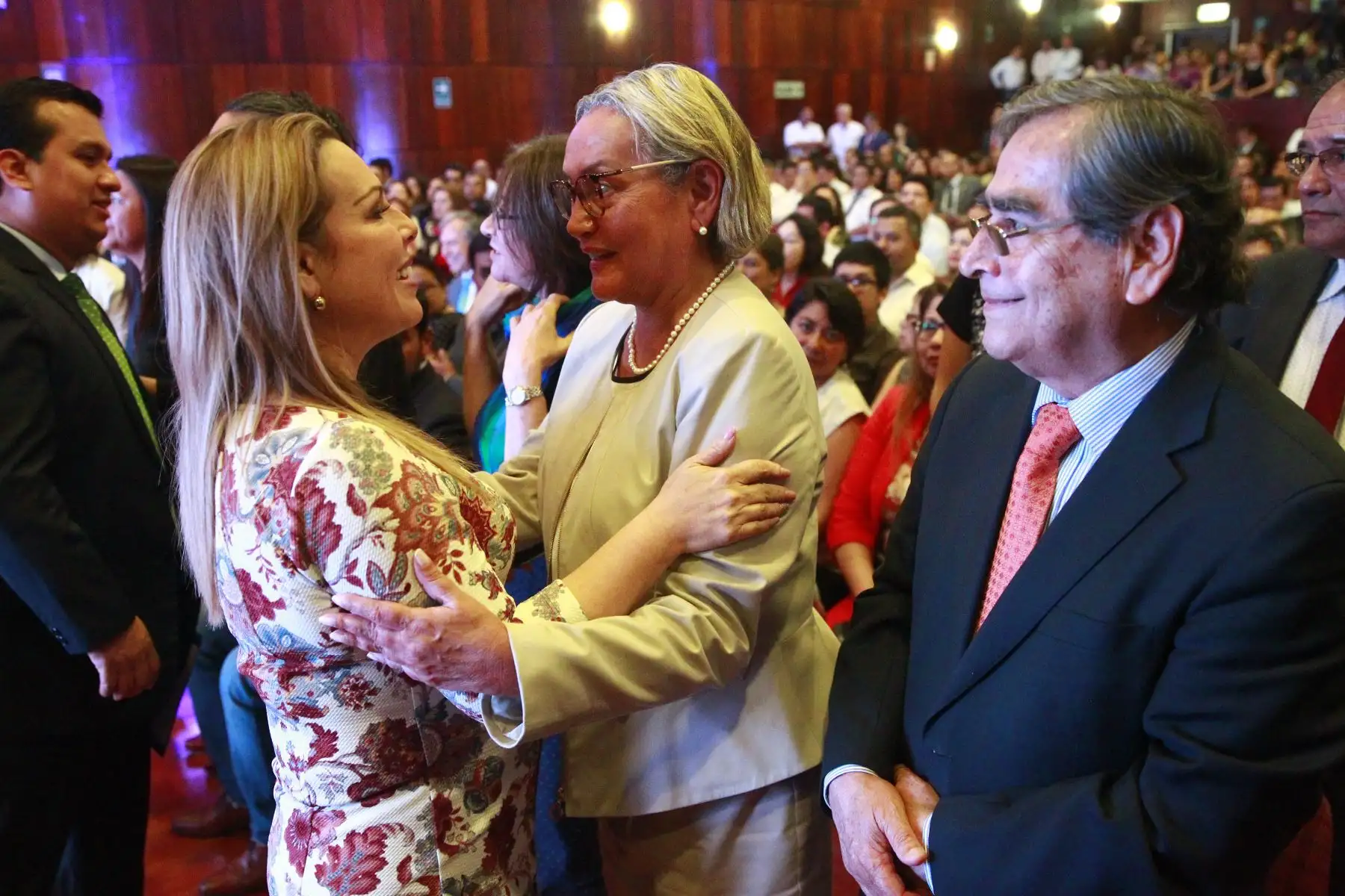 Presidenta ejecutiva de Essalud,Fiorela Molinelli lanza Premio Buenas Prácticas Renueva Essalud.Foto: ANDINA/Eddy Ramos