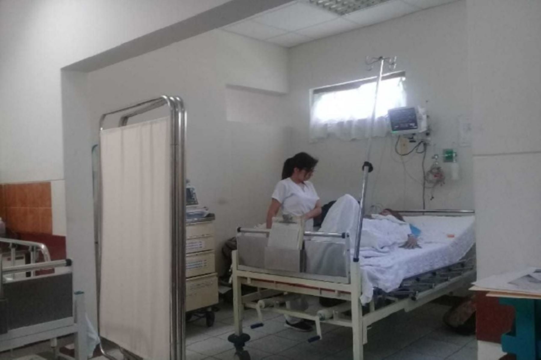 En el Hospital Leoncio Prado, en distrito de Huamachuco, provincia de Sánchez Carrión, región La Libertad, se recuperan las 5 personas heridas por el derrumbe de una vivienda en el caserío La Colpa, y que causó la muerte de dos personas, informó el Instituto Nacional de Defensa Civil (Indeci).ANDINA/Difusión