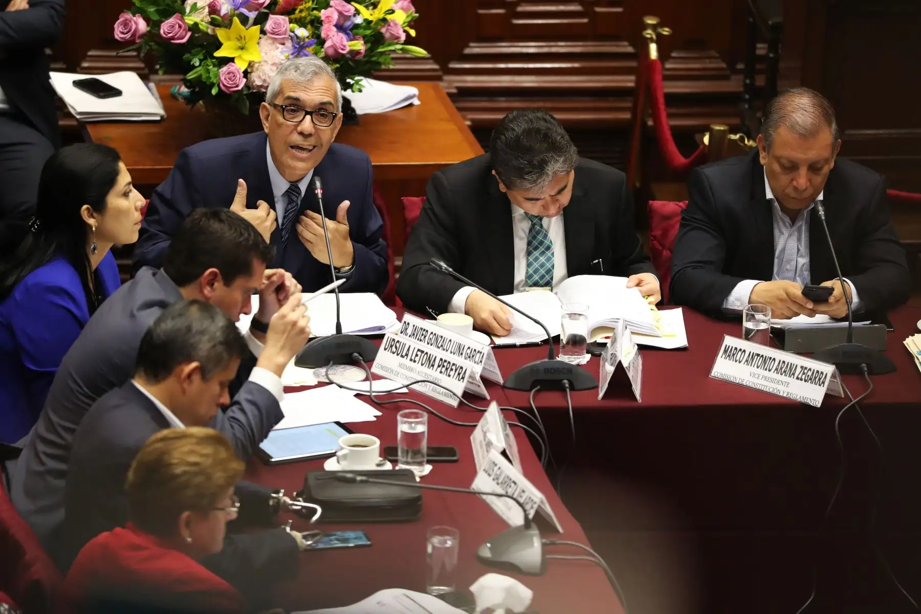 Representante de la Fiscalía de la Nación, Javier Luna Garcia en la comisión de constitución.  Foto: ANDINA/Melina Mejía