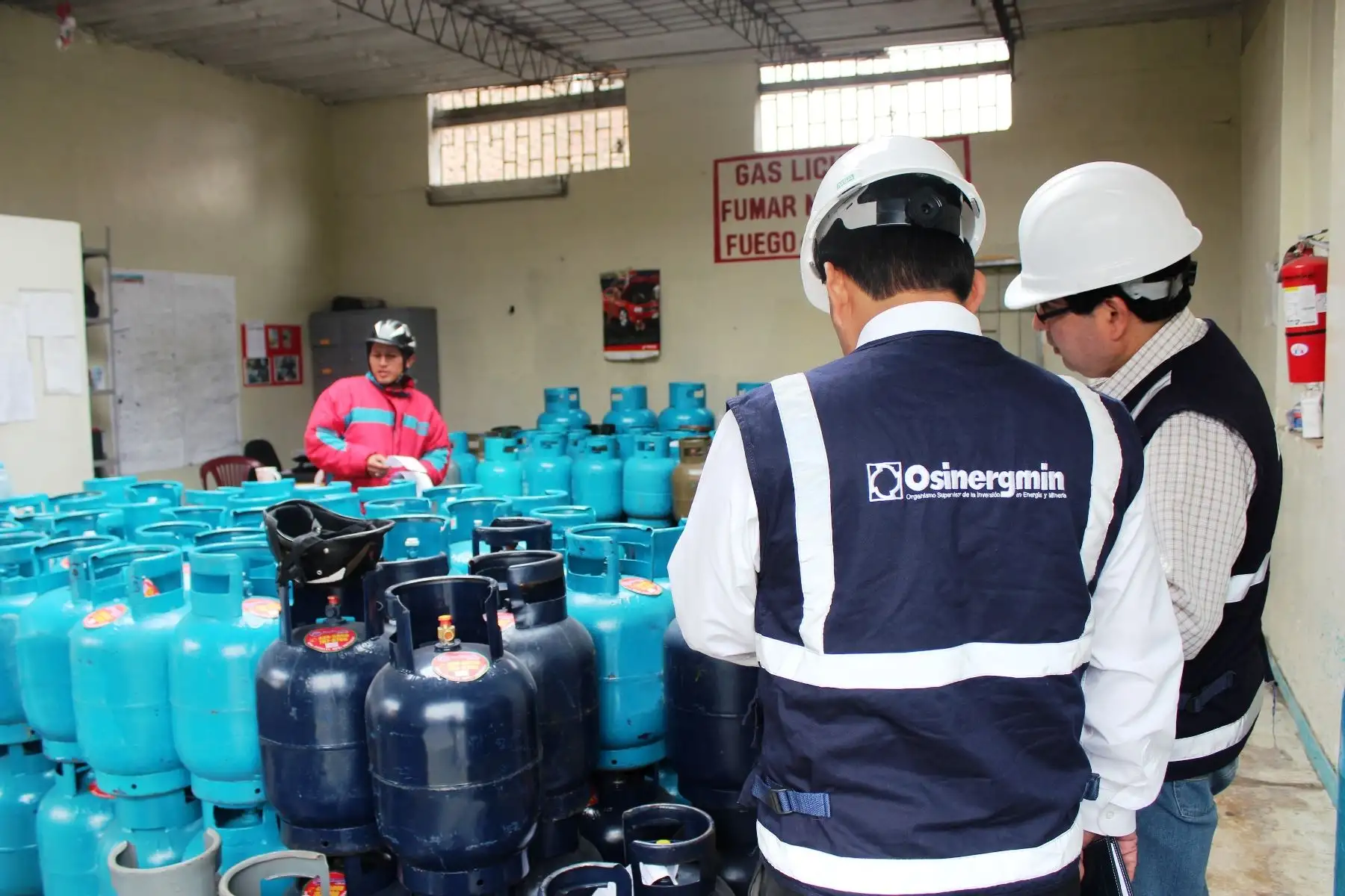 Supervisión del comercio de gas para uso doméstico. Foto: ANDINA/Difusión