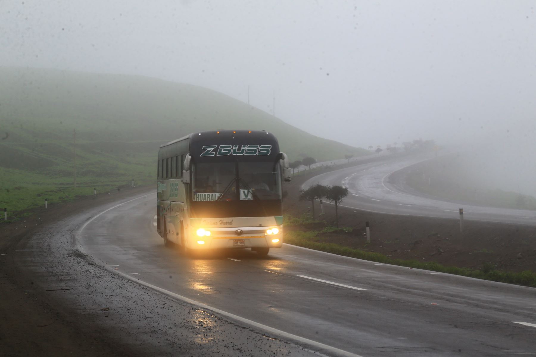 Buses interprovinciales no podrán circular por el Serpentín de Pasamayo hasta diciembre de 2019. ANDINA/Difusión