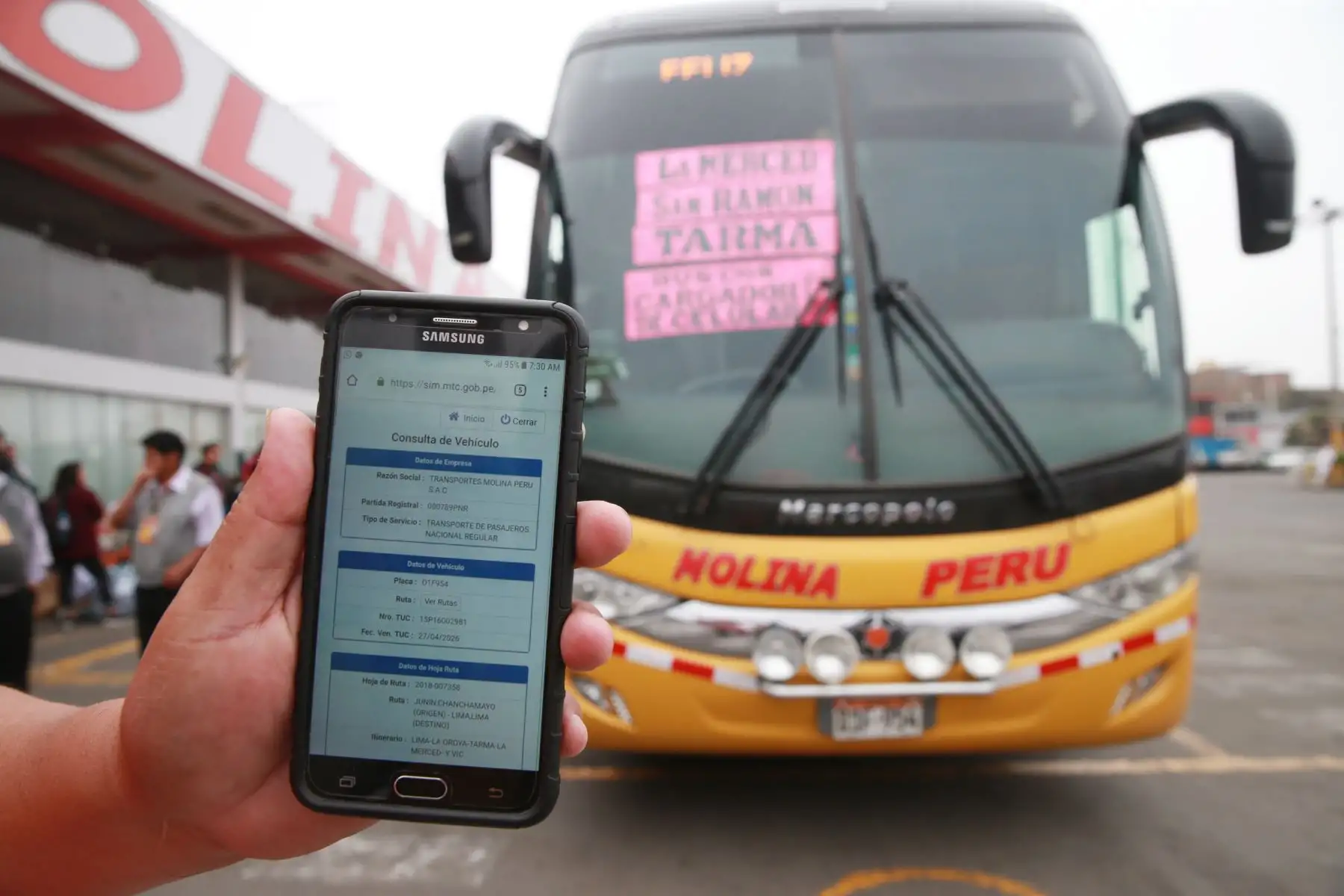 SUTRAN, entidad adscrita al Ministerio de Transportes y Comunicaciones, brinda recomendaciones a conductores y pasajeros a fin de que puedan tener un viaje seguro y eviten accidentes en las vías nacionales Foto: ANDINA/Norman Córdova