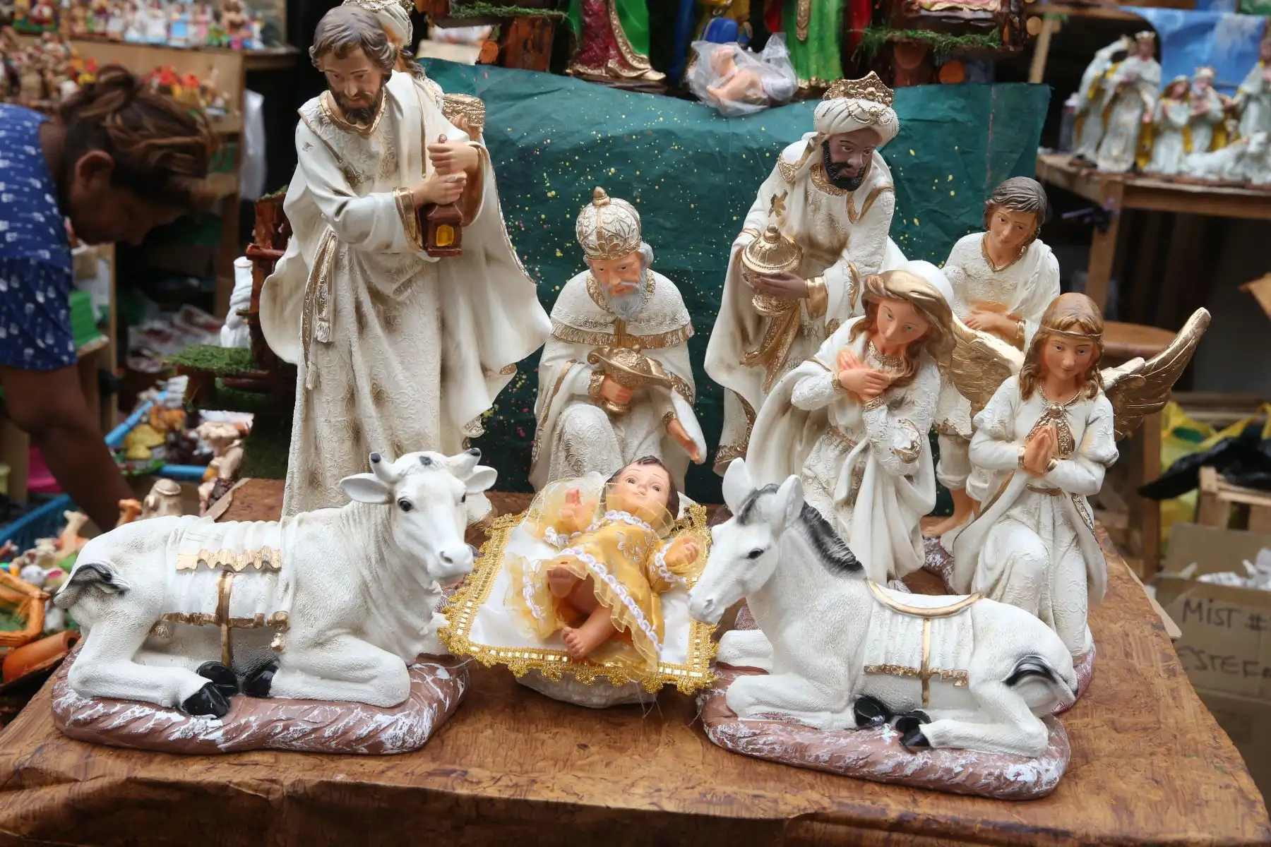 Zonas comerciales de la capital se han visto abarrotados de personas en los últimos días para realizar las denominadas “compras de último momento” por Navidad. Foto: ANDINA/Vidal Tarqui