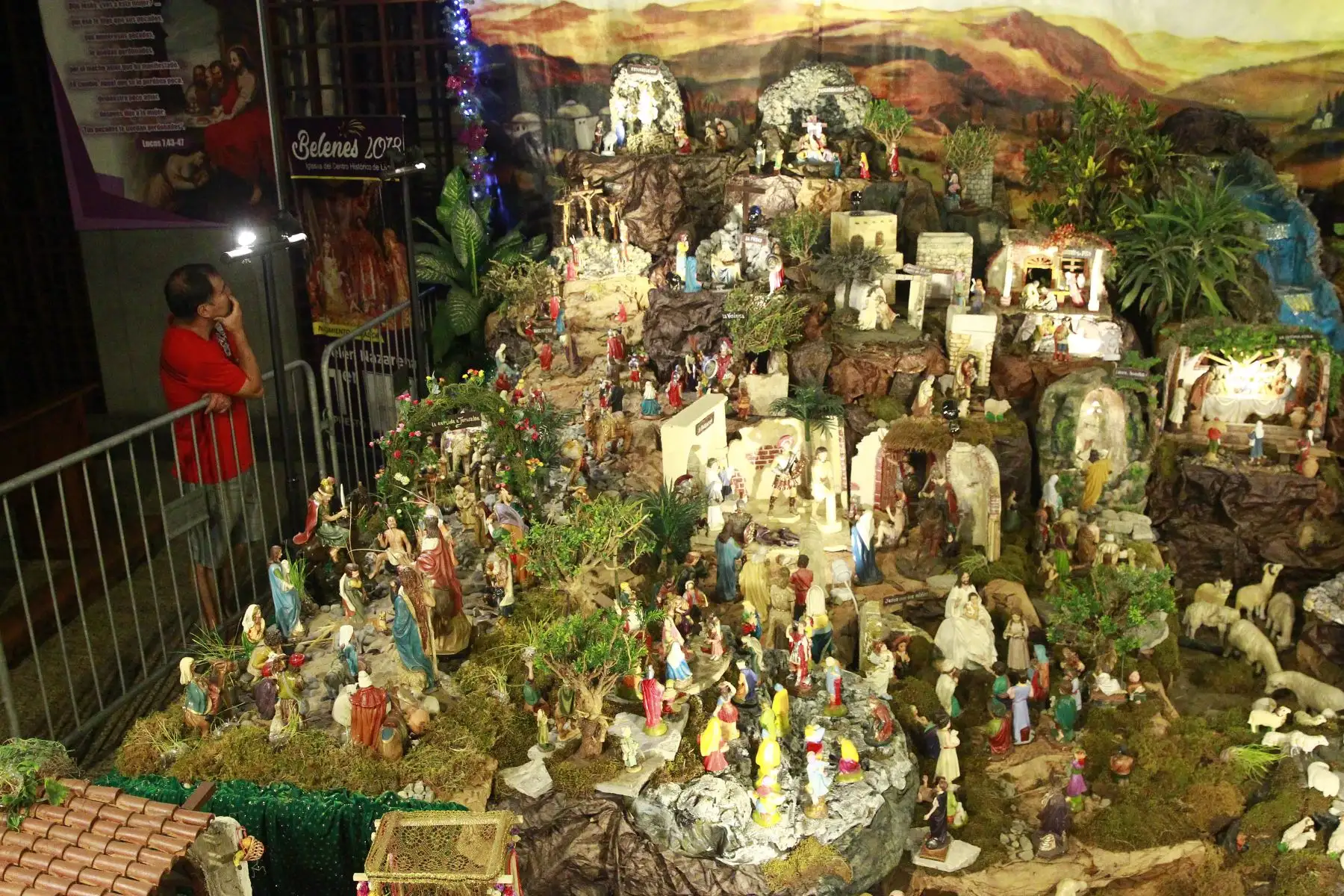 Iglesia de las Nazarenas presenta original Nacimiento por Navidad.Foto: ANDINA/Eddy Ramos