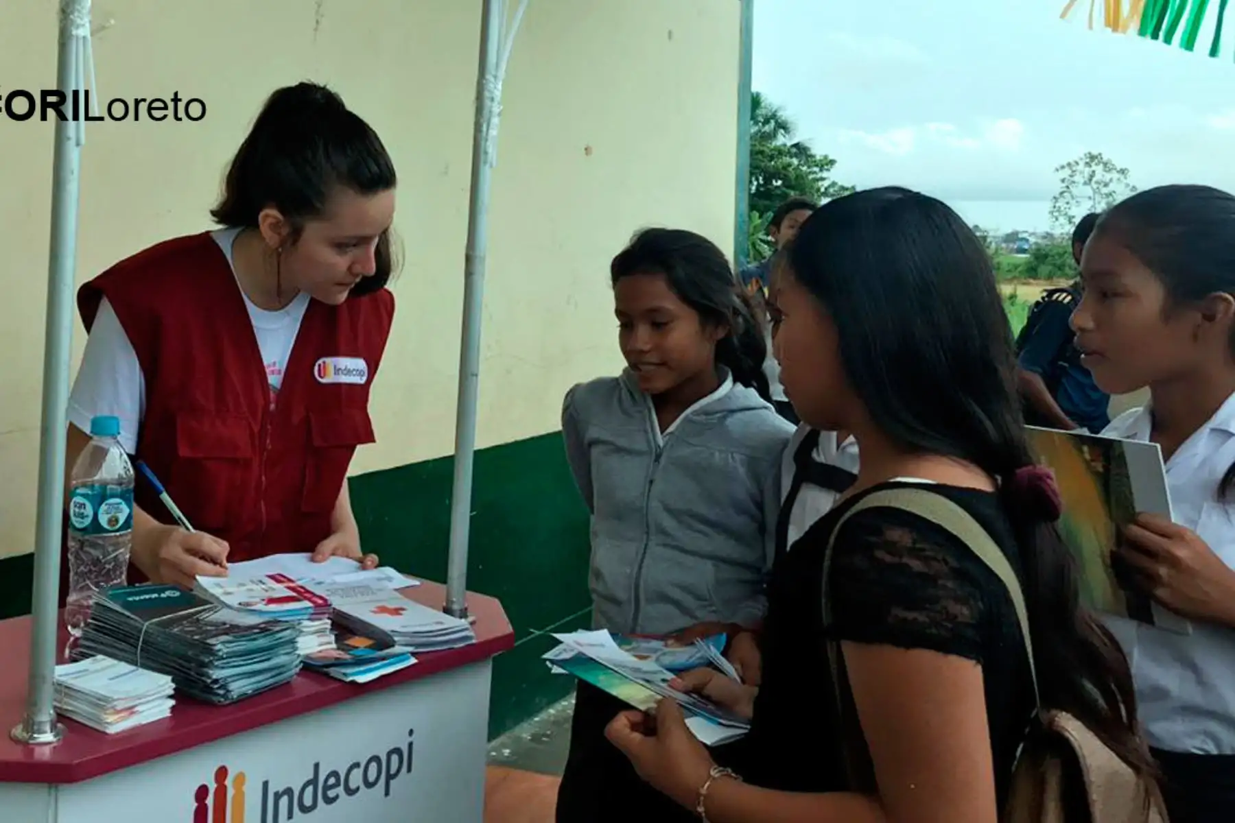 Indecopi difunde derechos de consumidores a comunidades indígenas de Loreto.