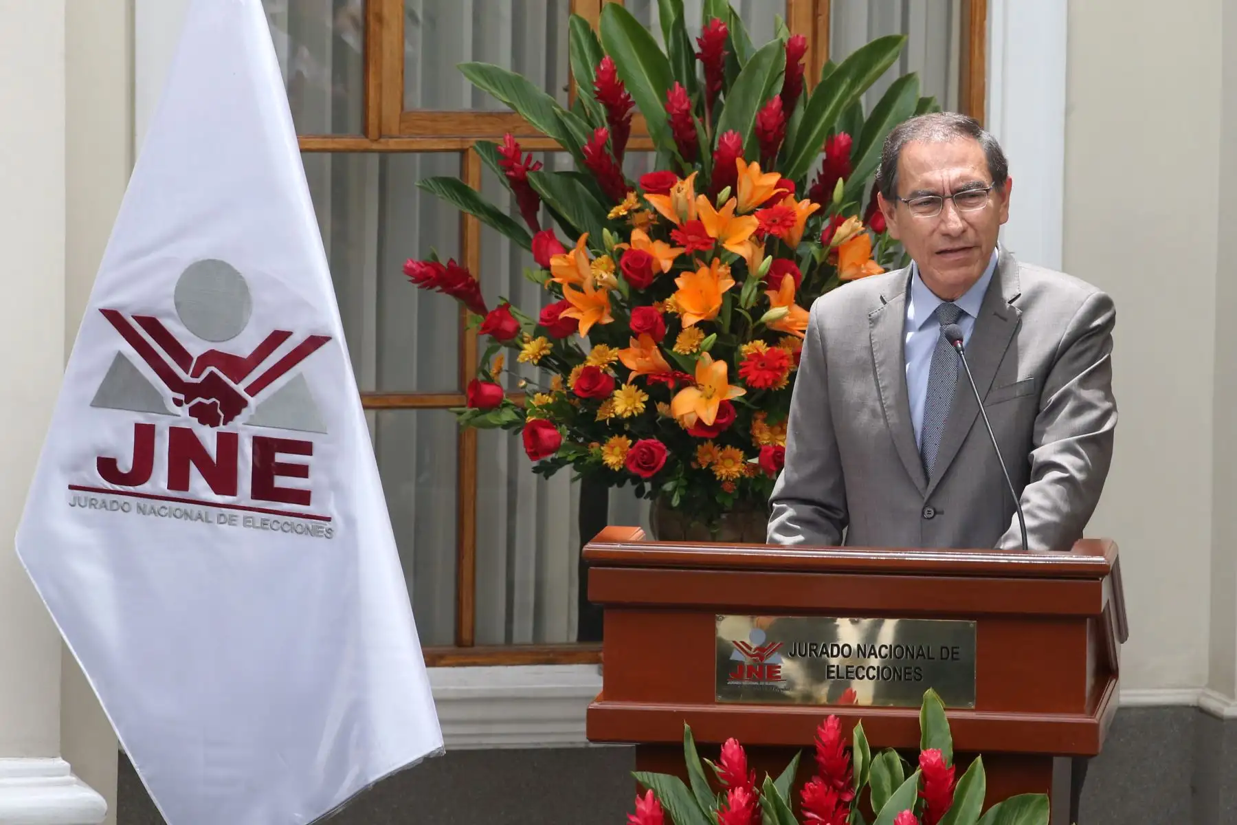 El presidente de la República, Martín Vizcarra, invocó a los gobernadores y vicegobernadores regionales a ser sus principales aliados en la lucha contra la corrupción. Foto: ANDINA/Vidal Tarqui