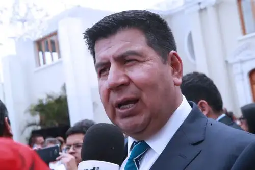 El gobernador regional de Huancavelica, Maciste Díaz, confirmó hoy su postulación a la presidencia de la Asamblea Nacional de Gobiernos Regionales (ANGR), que mañana elegirá a su consejo directivo para el período 2019-2020, y propuso conformar una lista unitaria para lograr una mejor articulación con el poder Ejecutivo. ANDINA/Norman Córdova