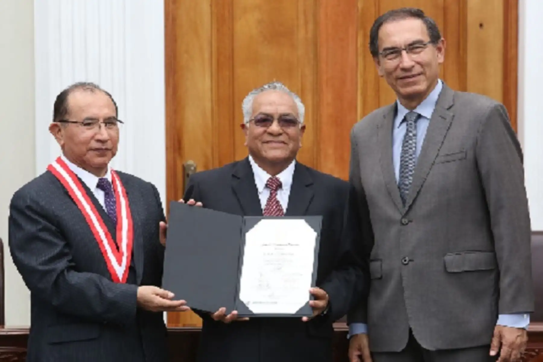 Nuevo gobernador regional de Lima Provincias, Ricardo Chavarría Oria.