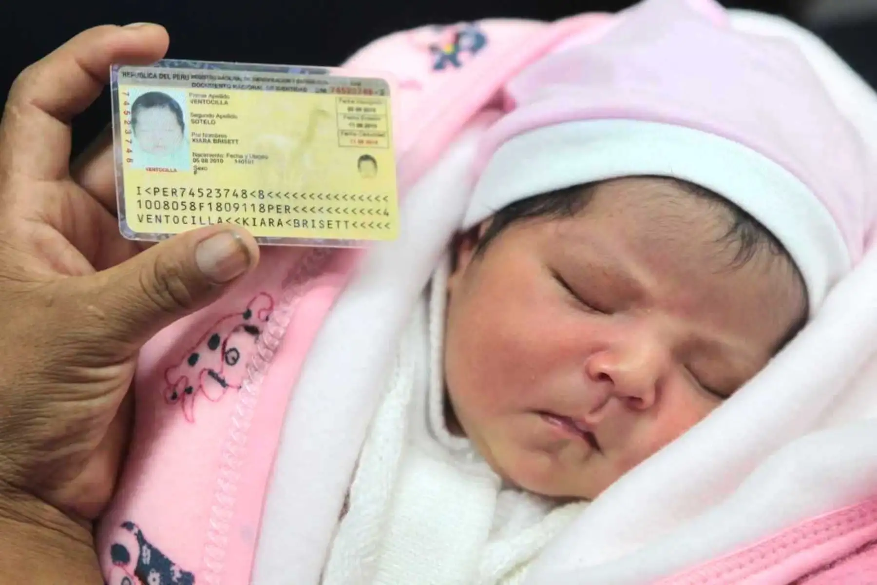 Reniec: niños menores de un año obtendrán DNI gratuito. Foto: ANDINA/Difusión.