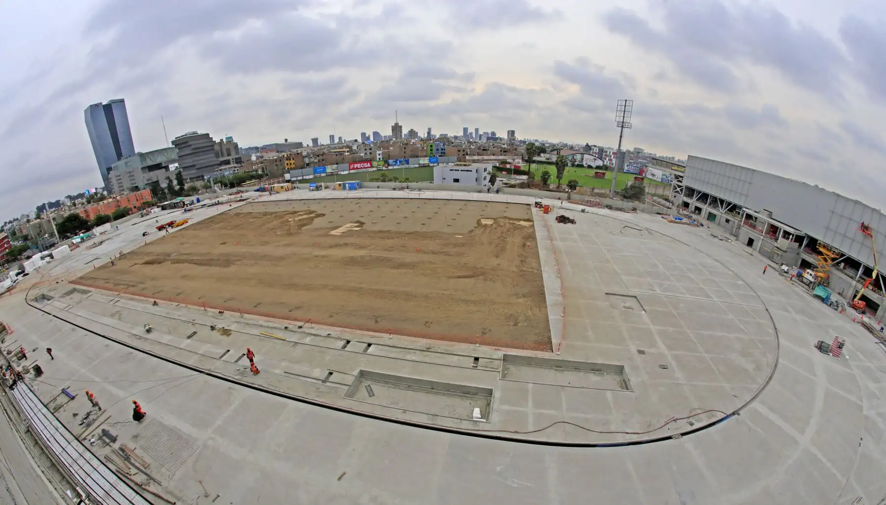 Avance de las  obras de Lima 2019, asfaltado de la Pista de calentamiento de atletismo en la Videna. Foto: ANDINA/Difusiòn
