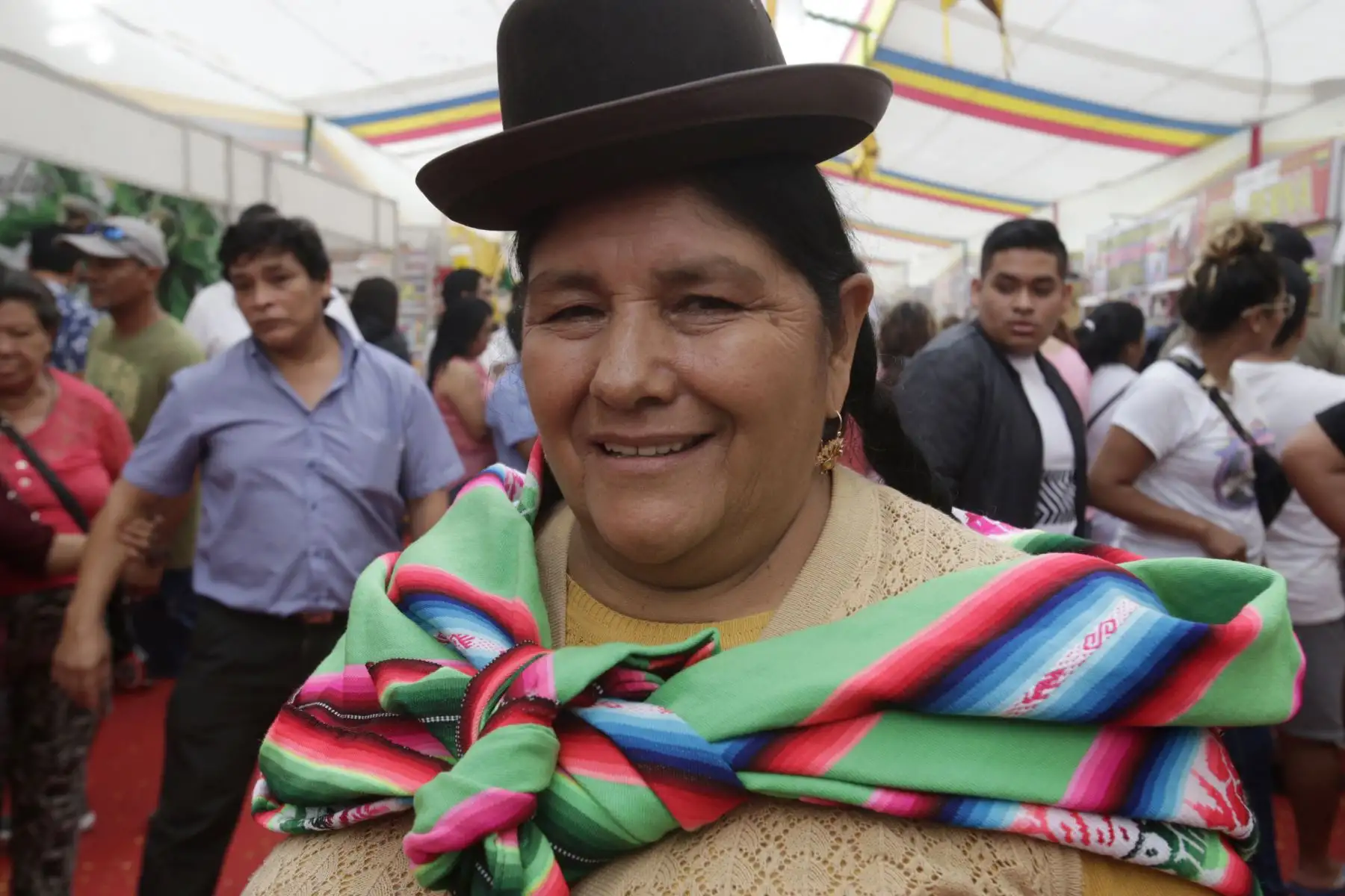 Lidia Cortéz, encargada de la organización de la  Feria de los Deseos ubicada en Campo de Marte, afirma que: "esta es una feria de fe y esperanza". Foto: ANDINA/Nathalie Sayago